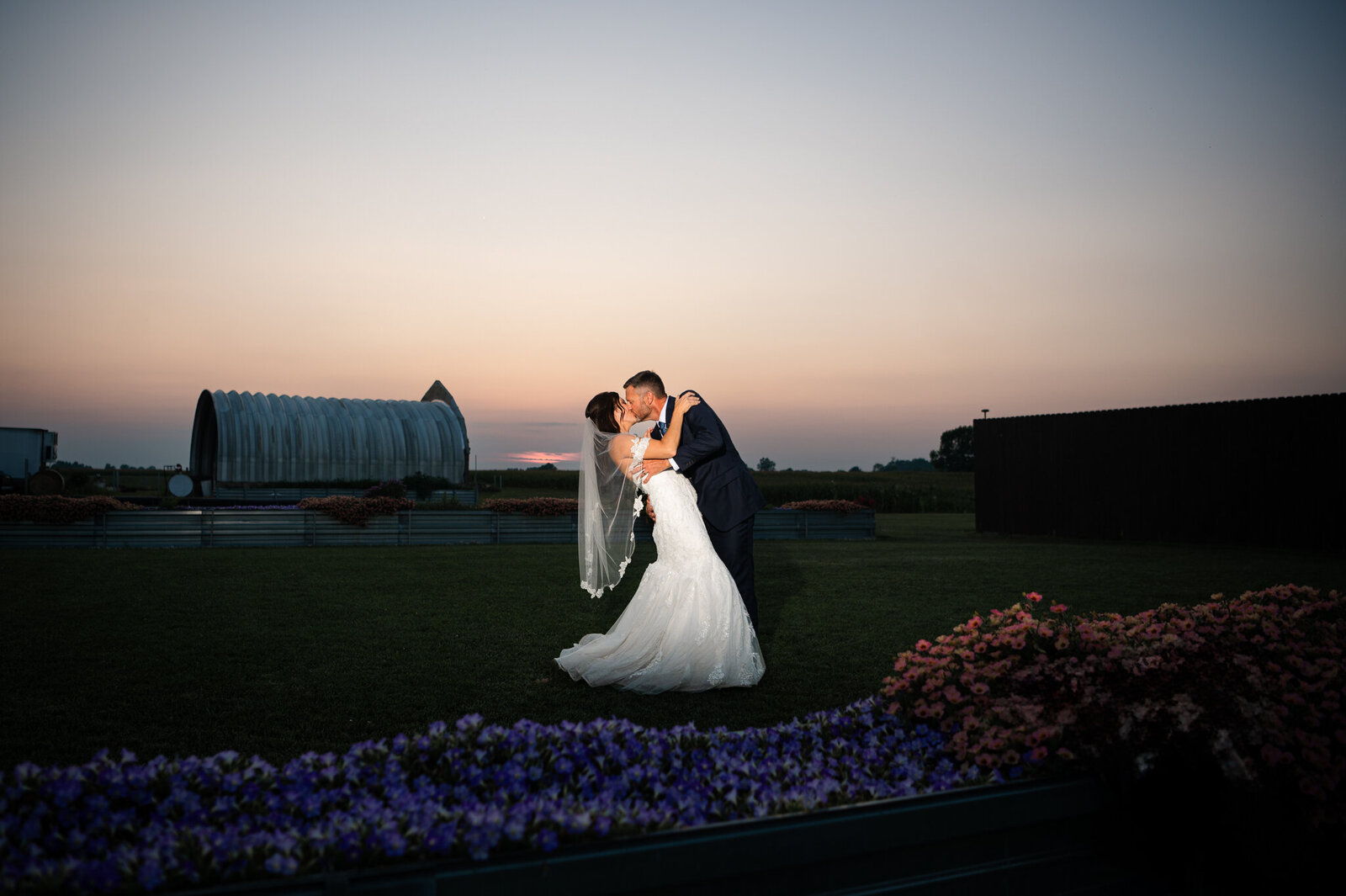 bride-groom-sunset