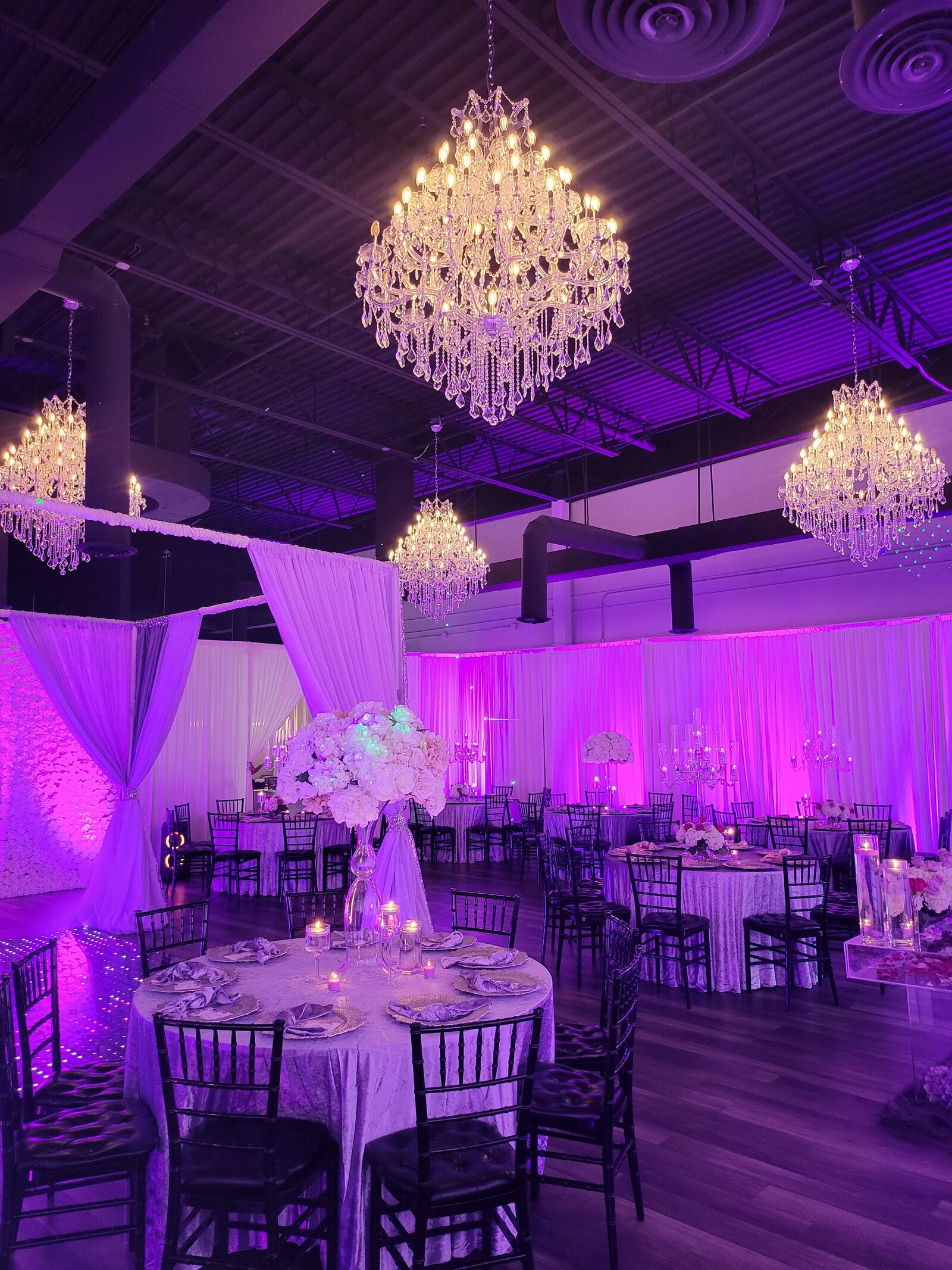 Metro Detroit 360 Photo Booth Eleven11 Event Rentals