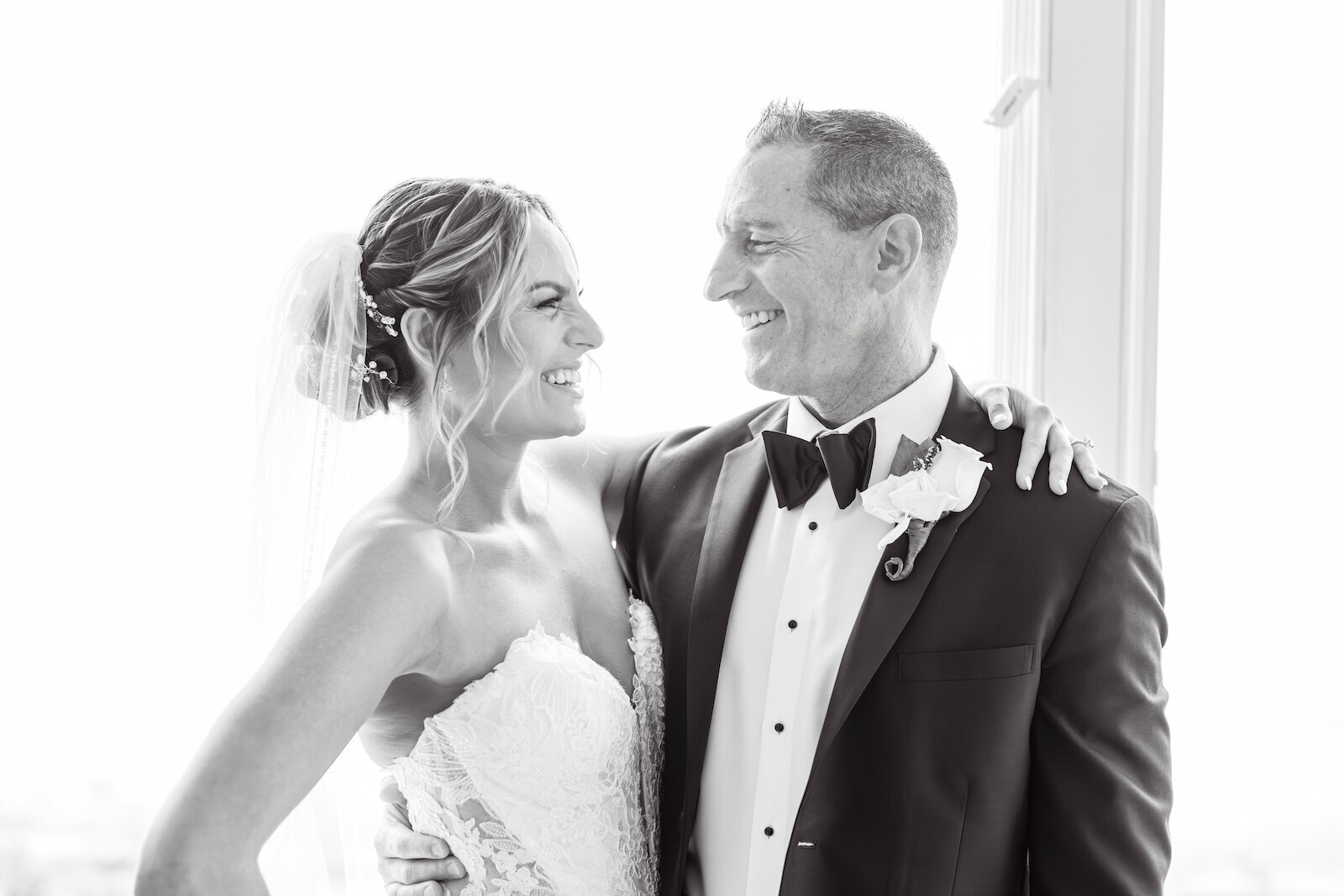 Angela Greenlaw Photography Cape Cod Boston Newport Portsmouth Wedding Photographer-24