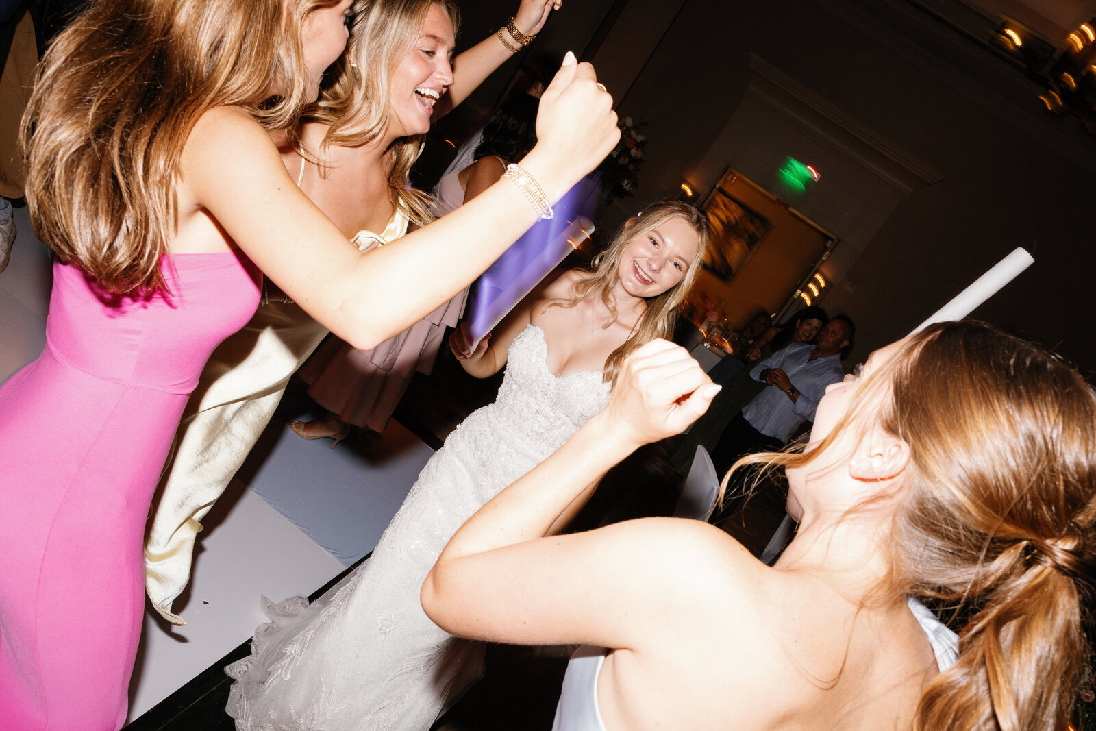 hannahtyler_bastroptxwedding-437