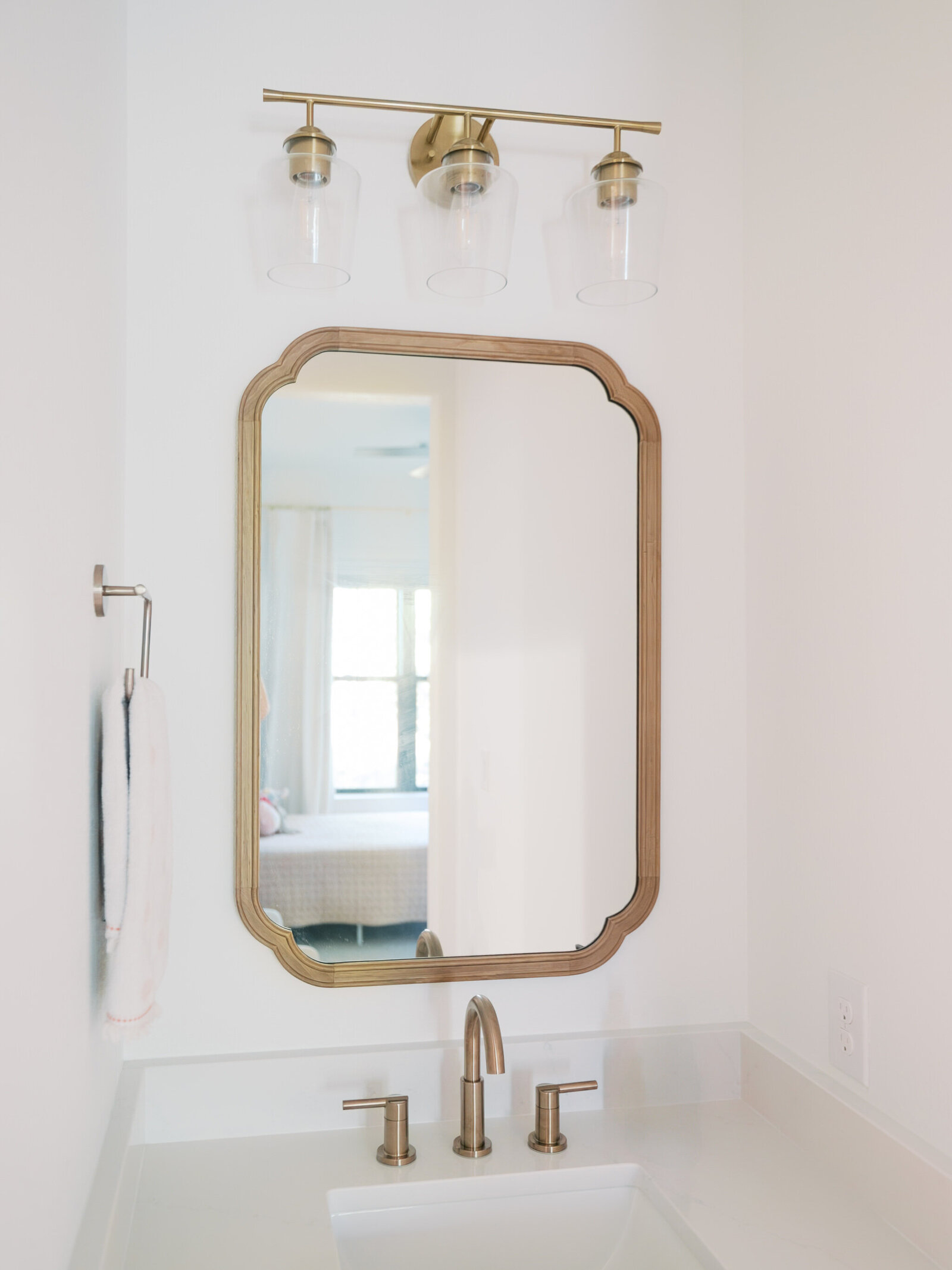 Vineyard-at-Florence-Custom-Home-Builder-Florence-TX-43