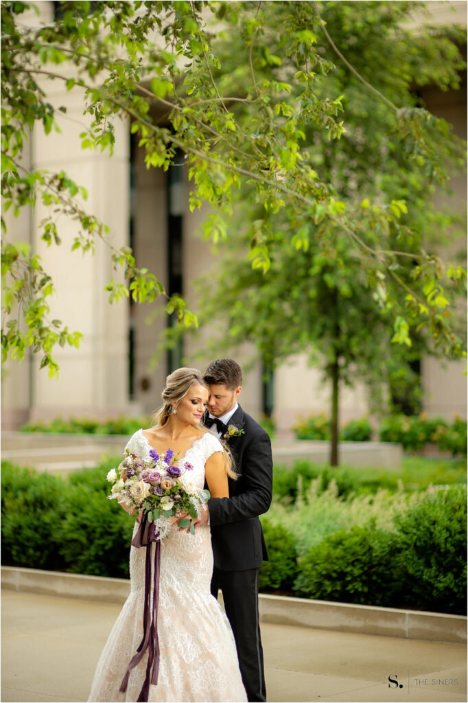 The-Siners-Photography-Indianapolis-Omni-Biltwell-Wedding-Engagement-Photography-Event-Portrait-Photography-Destination-Photographer_0062a-682x1024