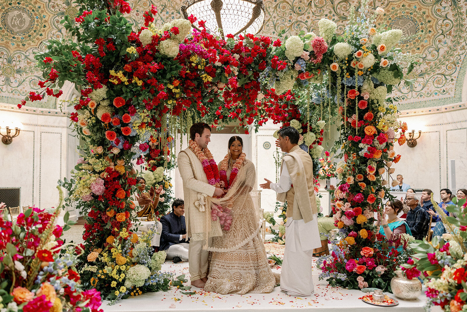 Modern Indian Wedding at Chicago Cultural Center Tiffany Dome_9