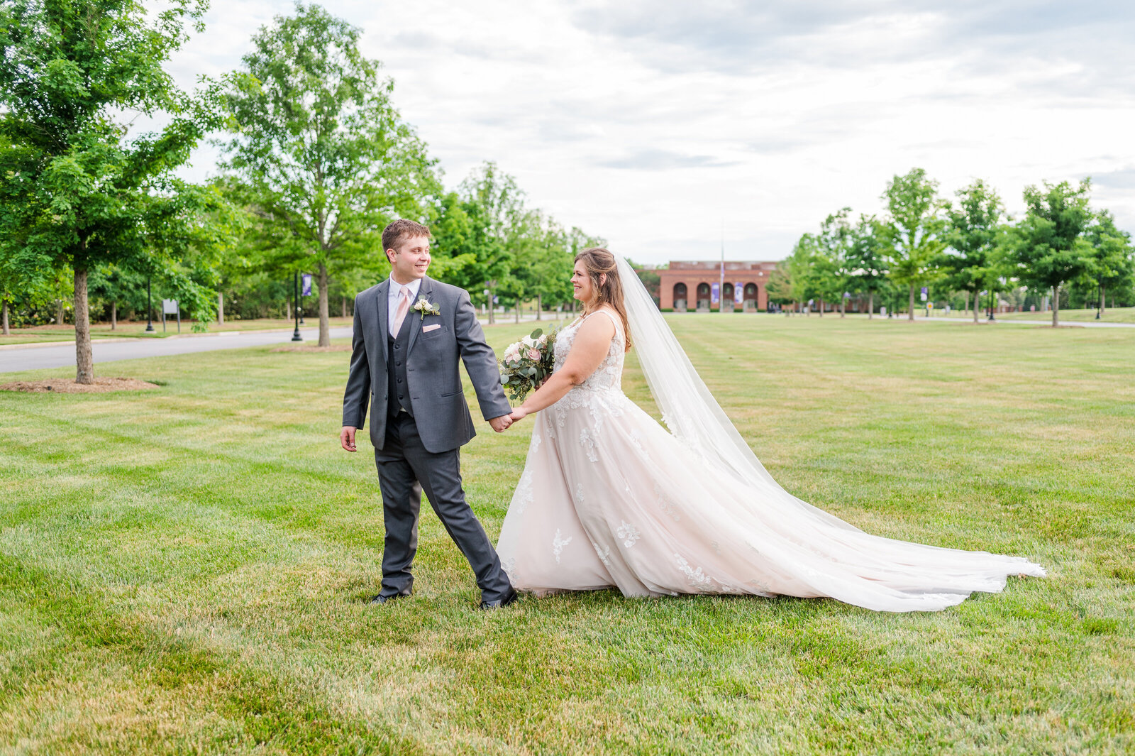 Sarah-Frank_SneakPeek-104