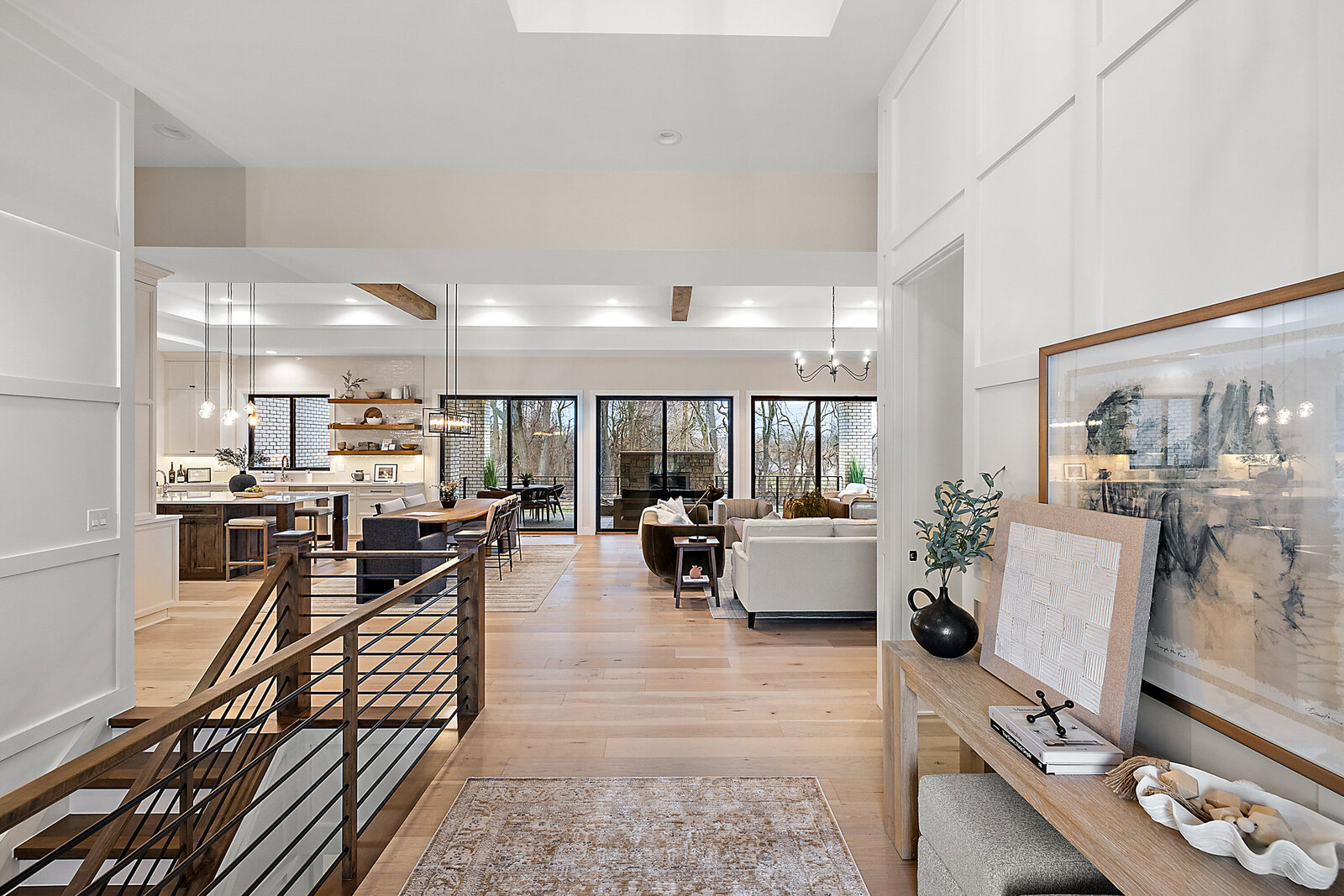 01-70802 Renata New Staging-1
