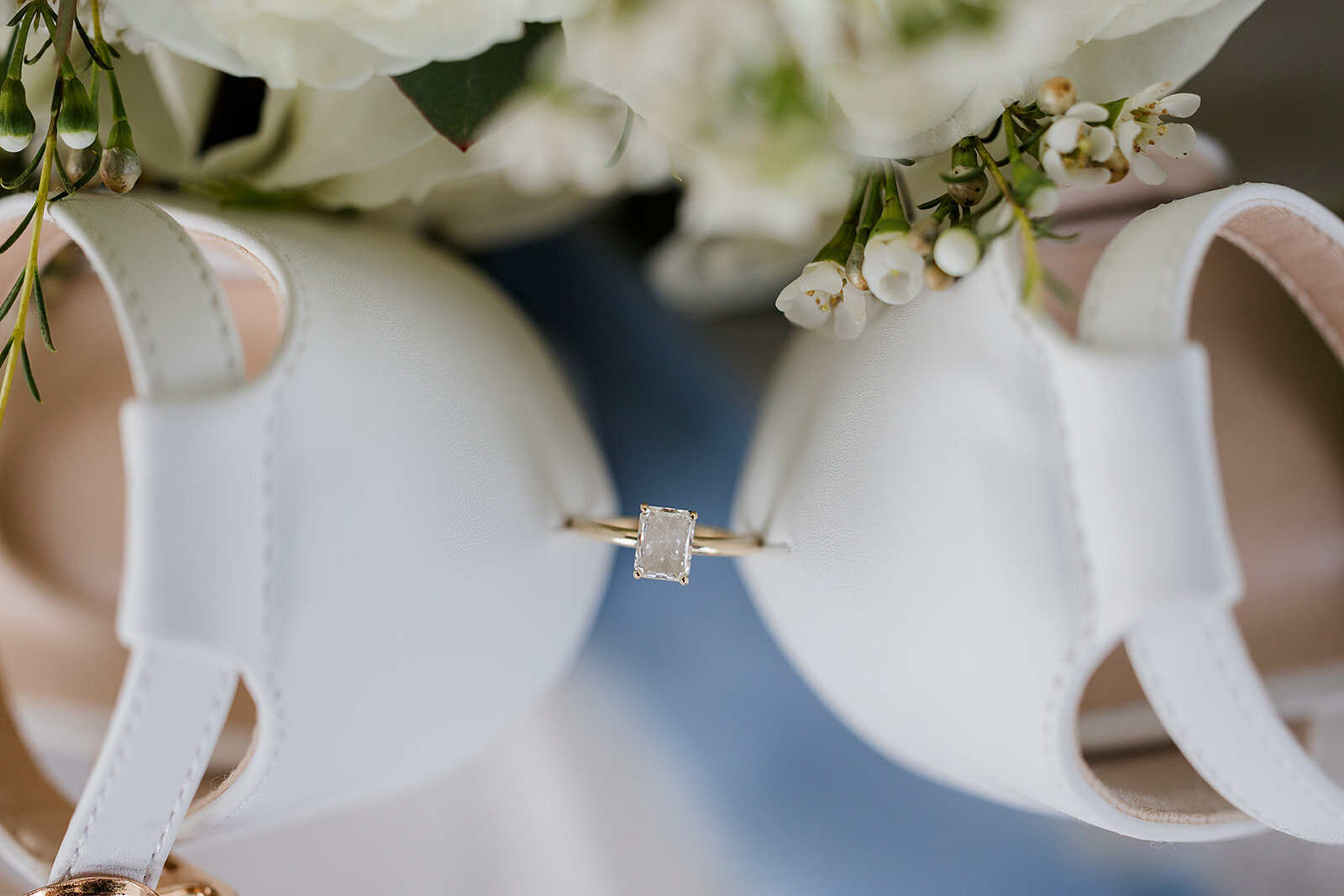 Whitis-Sedalia-Kentucky-Wedding-1085