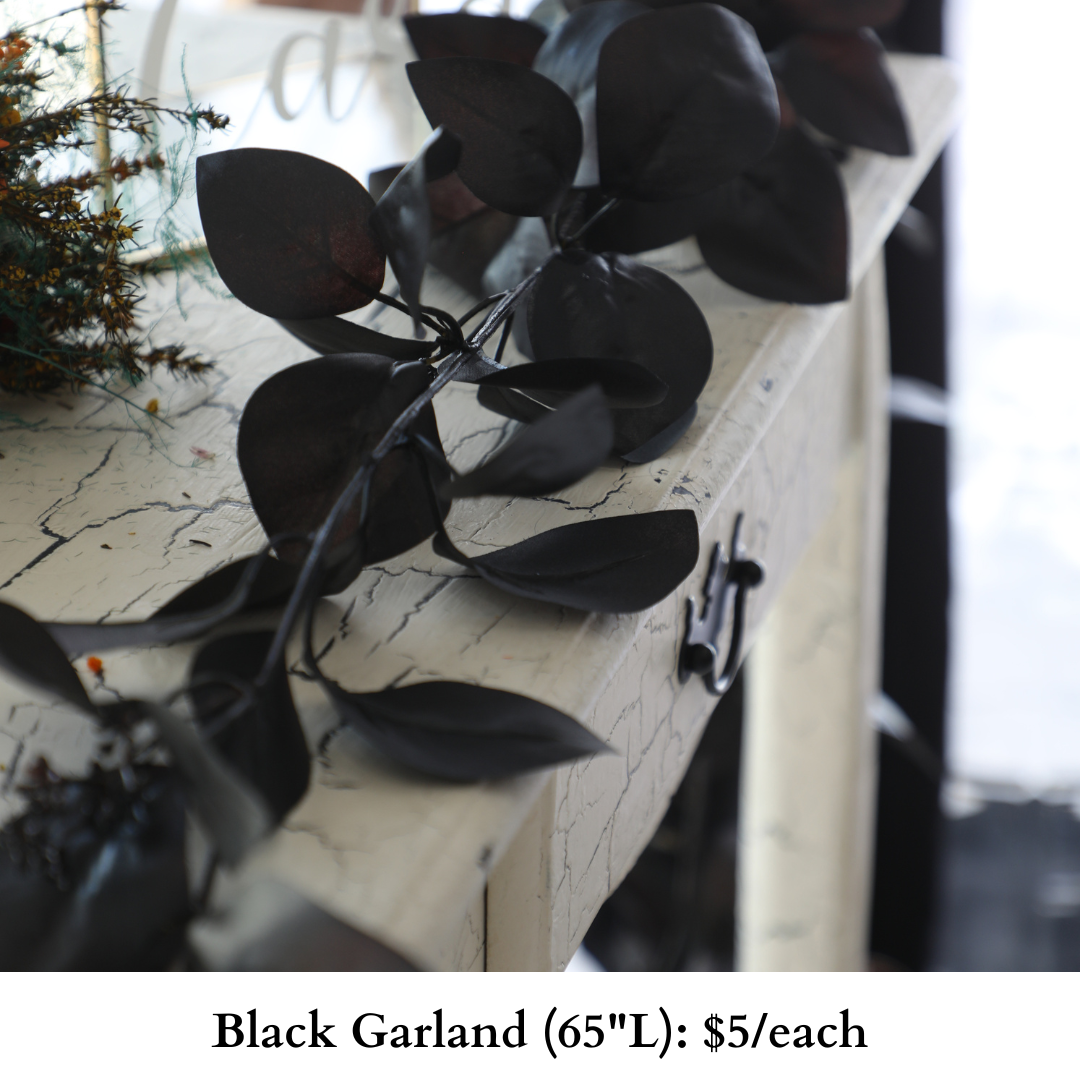 Black Garland-971
