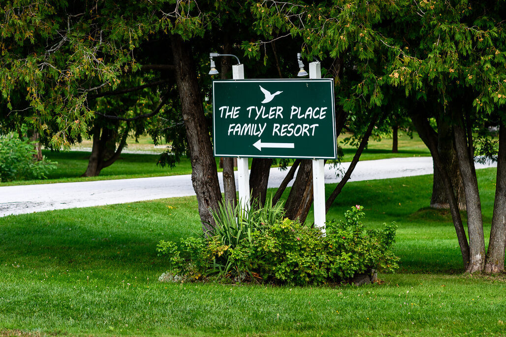 Highgate-tyler place-vermont-wedding-1