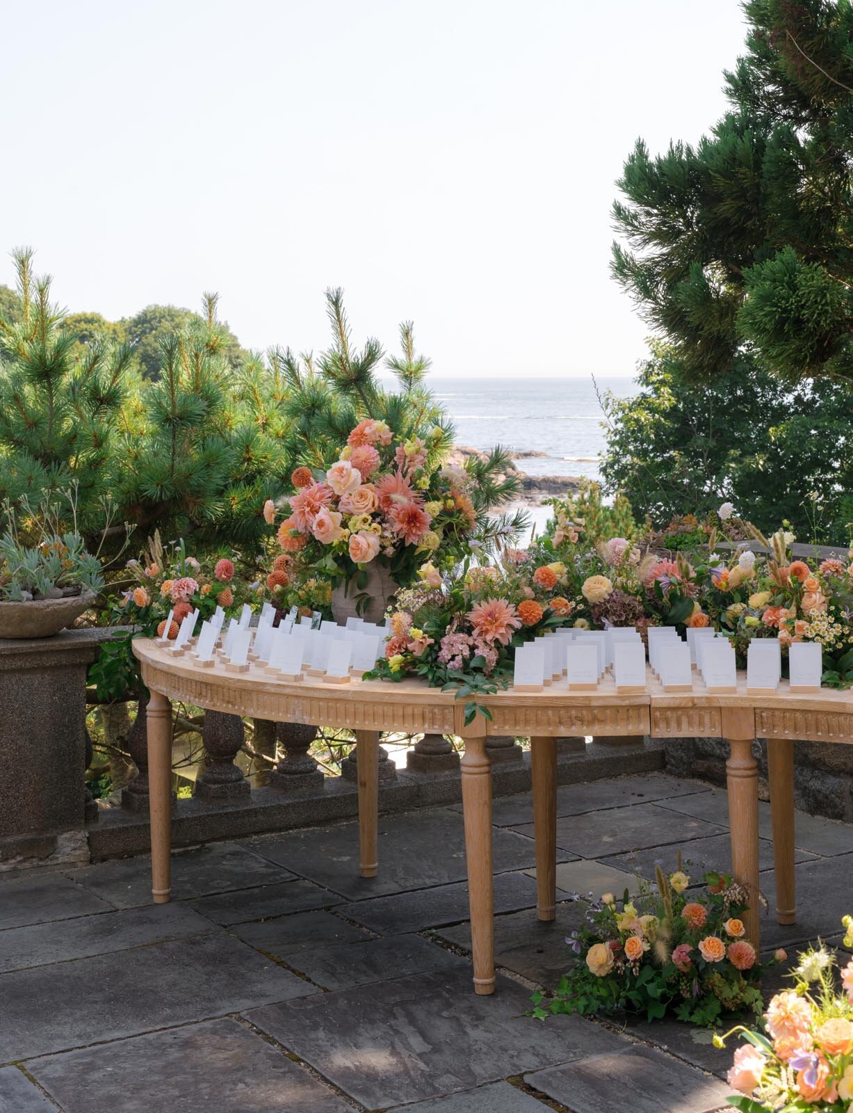 Private Estate and Tented Wedding Planner in New England11