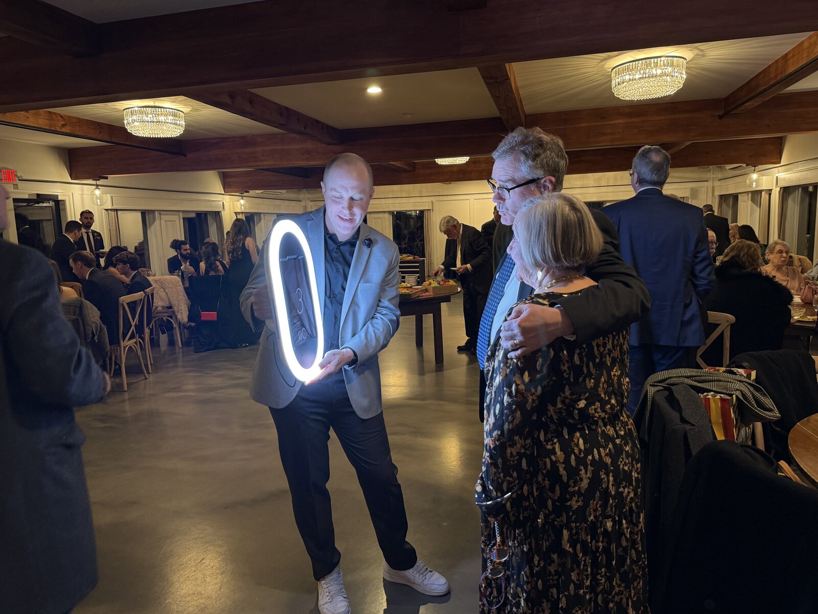 ct-wedding-stonehurst-dj-social-photo-booth