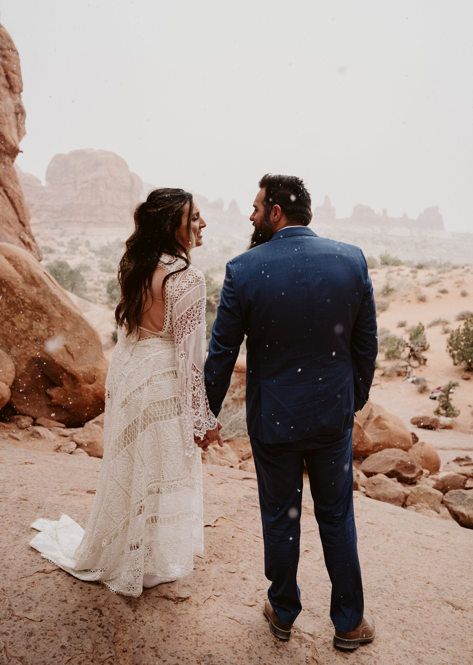 moab-elopement-couple-5
