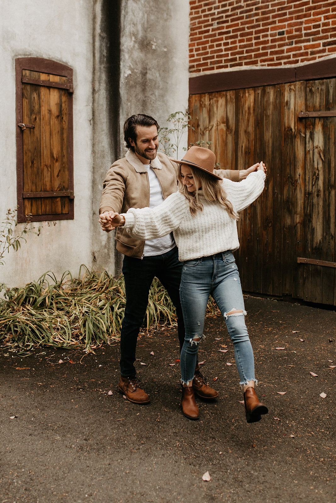 Melissa_Chris_Couples_Session_Sneak_Peek_11.11.20-6