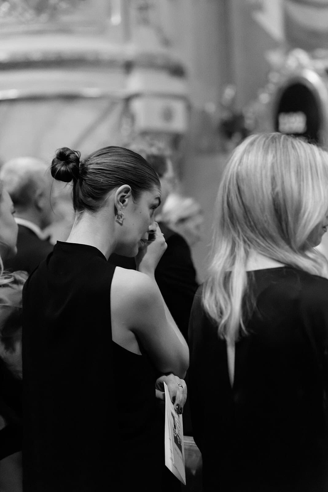 Destination Wedding Photographer Stockholm Anna Lundgren Winter City Wedding at Diplomat, Hedvig Eleonora Church, Dramaten and Teatergrillen Stockholm Sweden_011