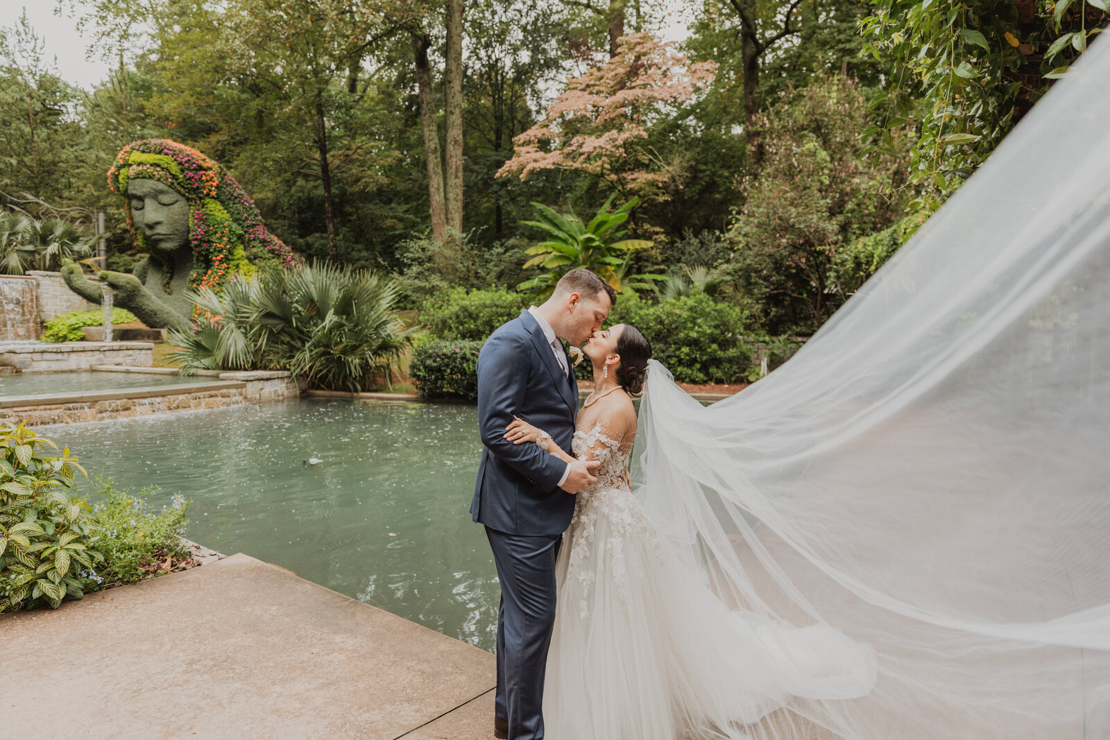 A Floral Fairy Tale of timeless magic. Secret garden romance at the Atlanta Botanical Gardens. Intimate wedding photography with timeless artistry