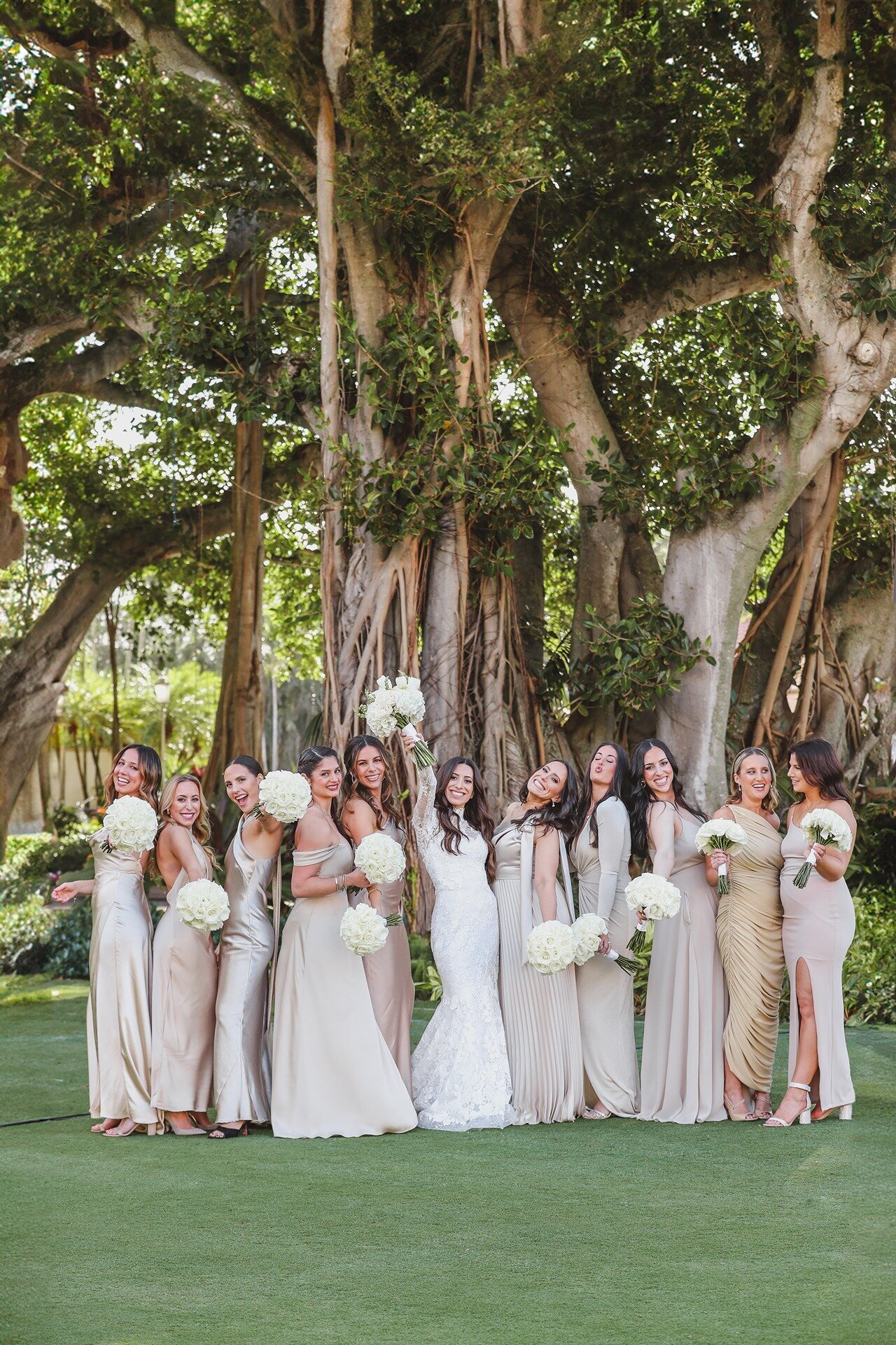 bride-bridesmaids-the-boca-3