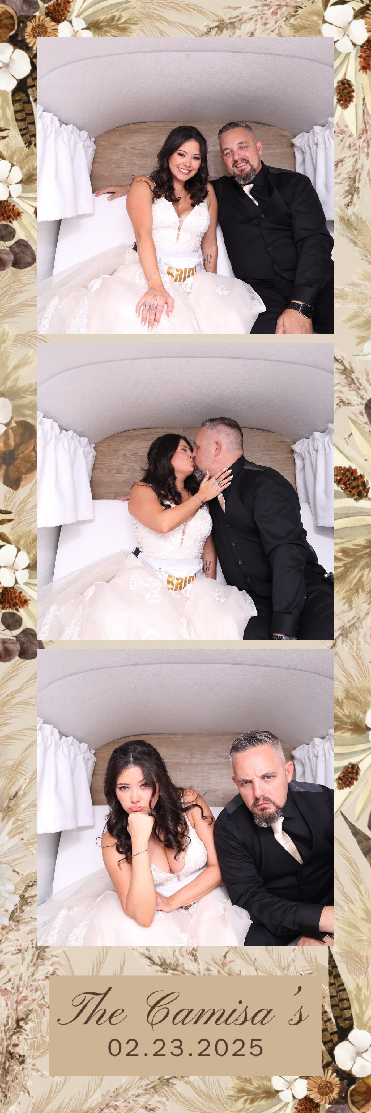 VW-BUS-tampa-photo-booth-bus-weddings-florida-weddings-venues-wedding-photo-booth-florida-photo-booth-bus-penny-the-photo-bus22