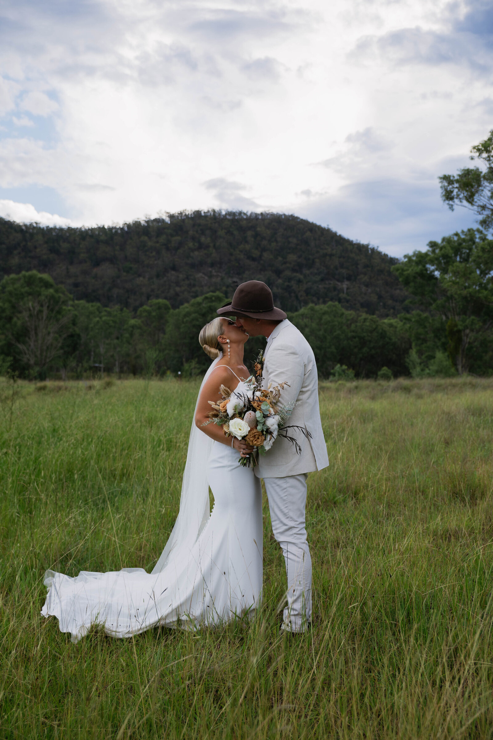 Mr & Mrs Deaves -992