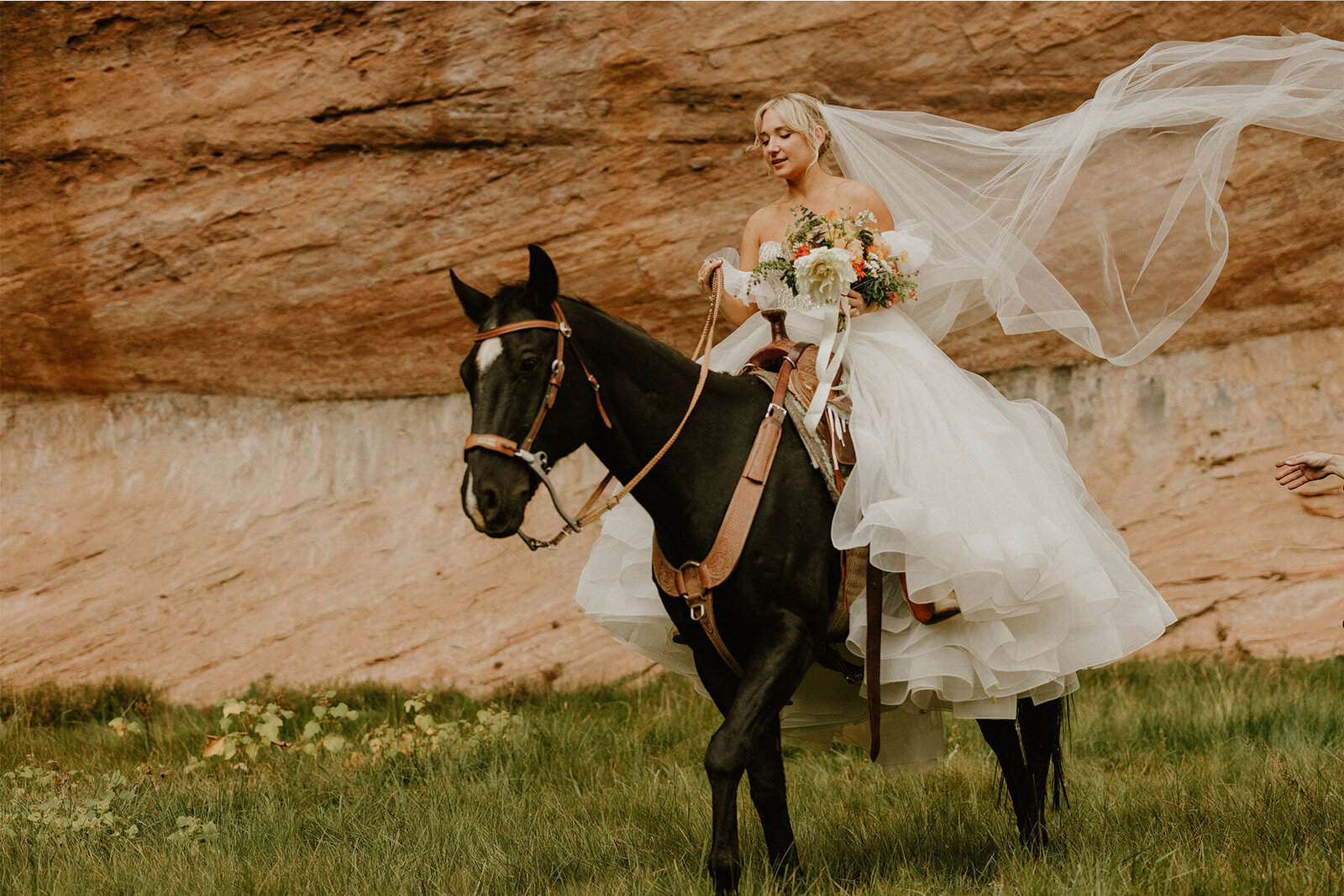 Kanab Utah Adventure Elopement Videographer & Photographer Shutterfreek