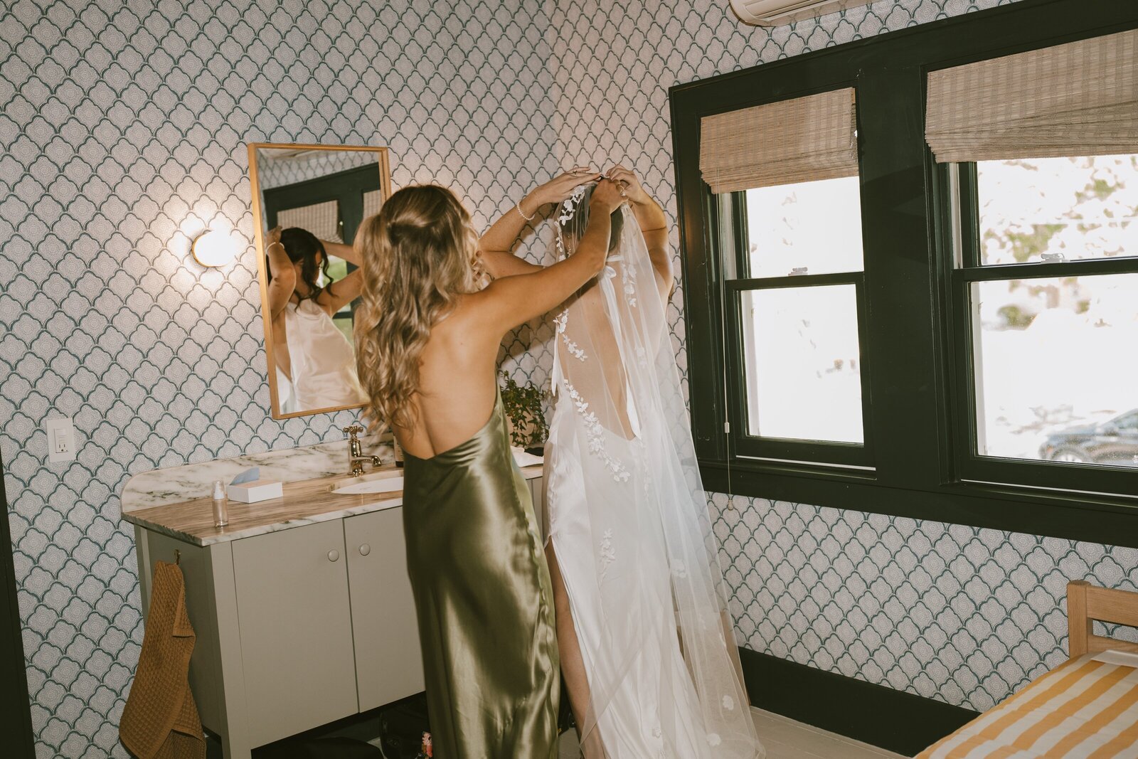 Riverside-Inn-Leland-Aeryn-Yvonne-Photography-LLC-123