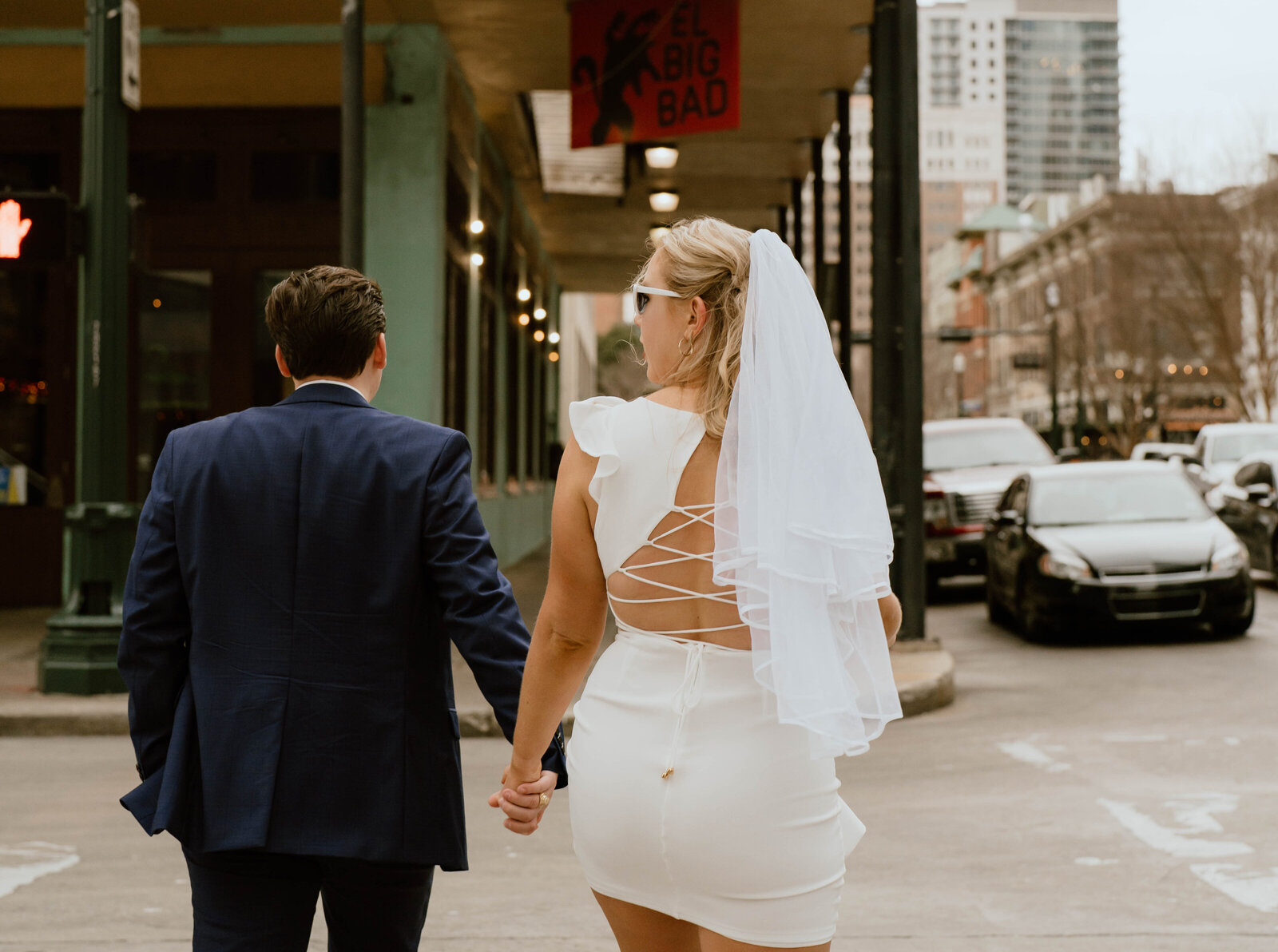 downtown_Houston_Elopement_courtneylasallephotography-18