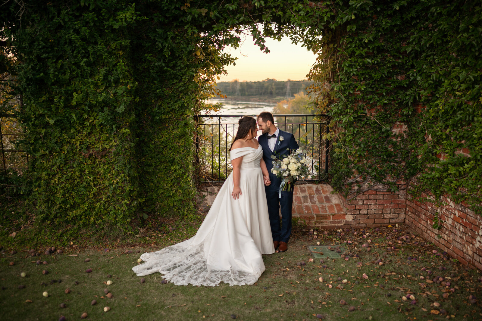 outdoor-wedding-at-The-Bibb-Mill-Columbus-Georgia