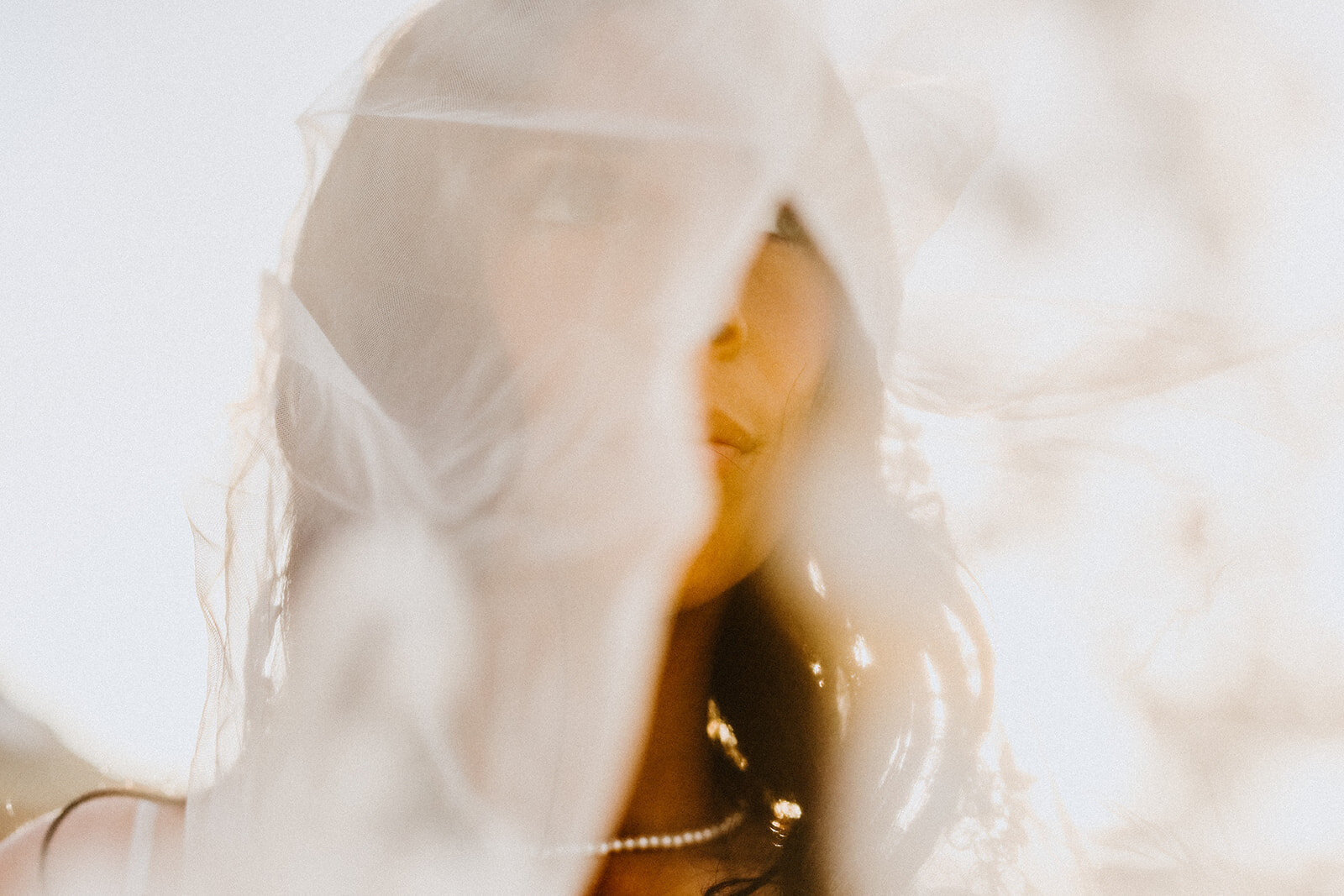 how to choose a wedding photographer