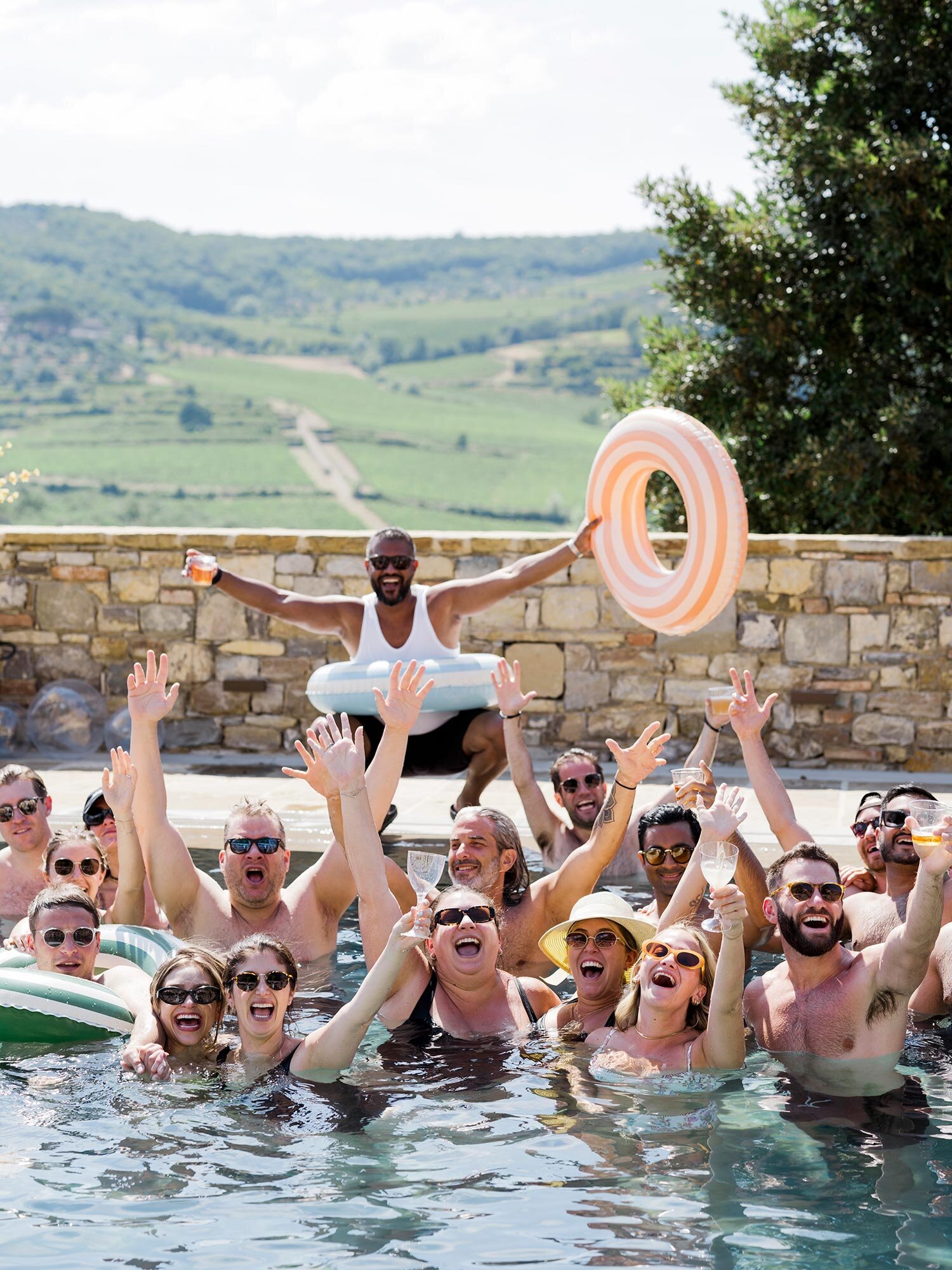 10_pool_party_vignamaggio