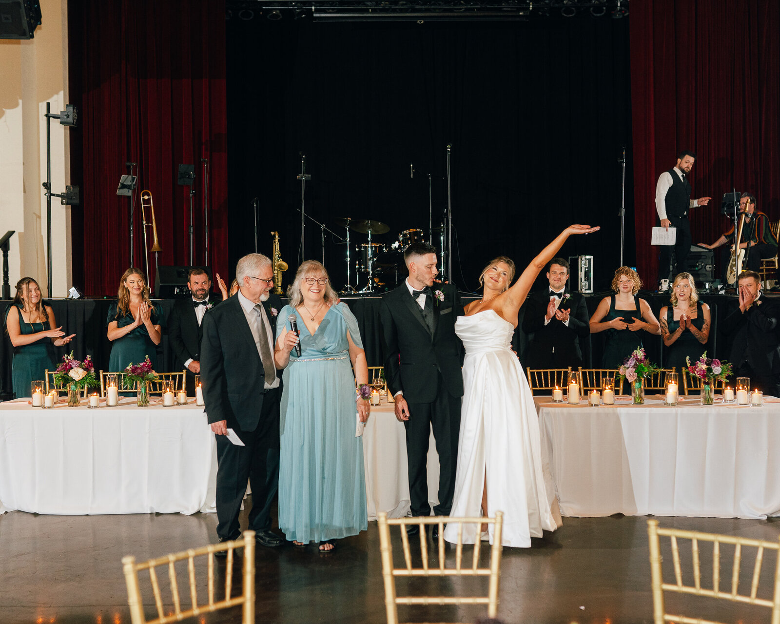 Corby Intercontinental Hotel Kansas City Wedding Plaza-203