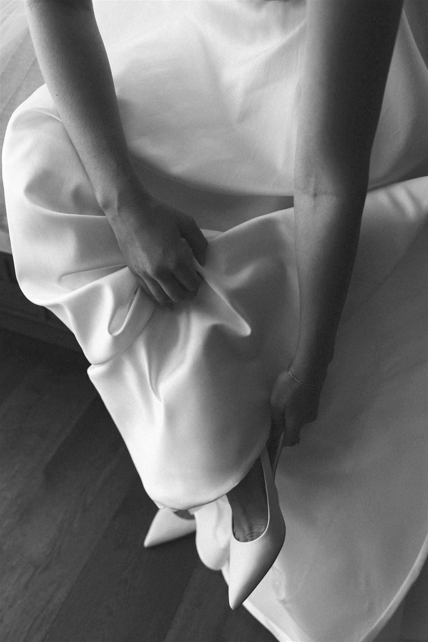 bride-getting-ready-malibu-hanna-walkowaik-photography-0148