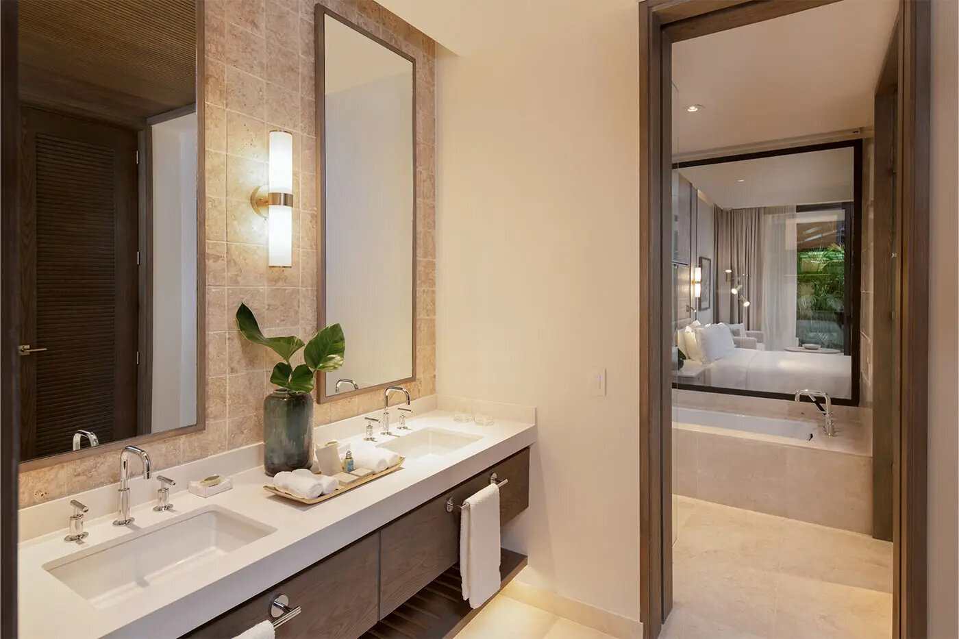 Premiere-Patio_Bathroom_03