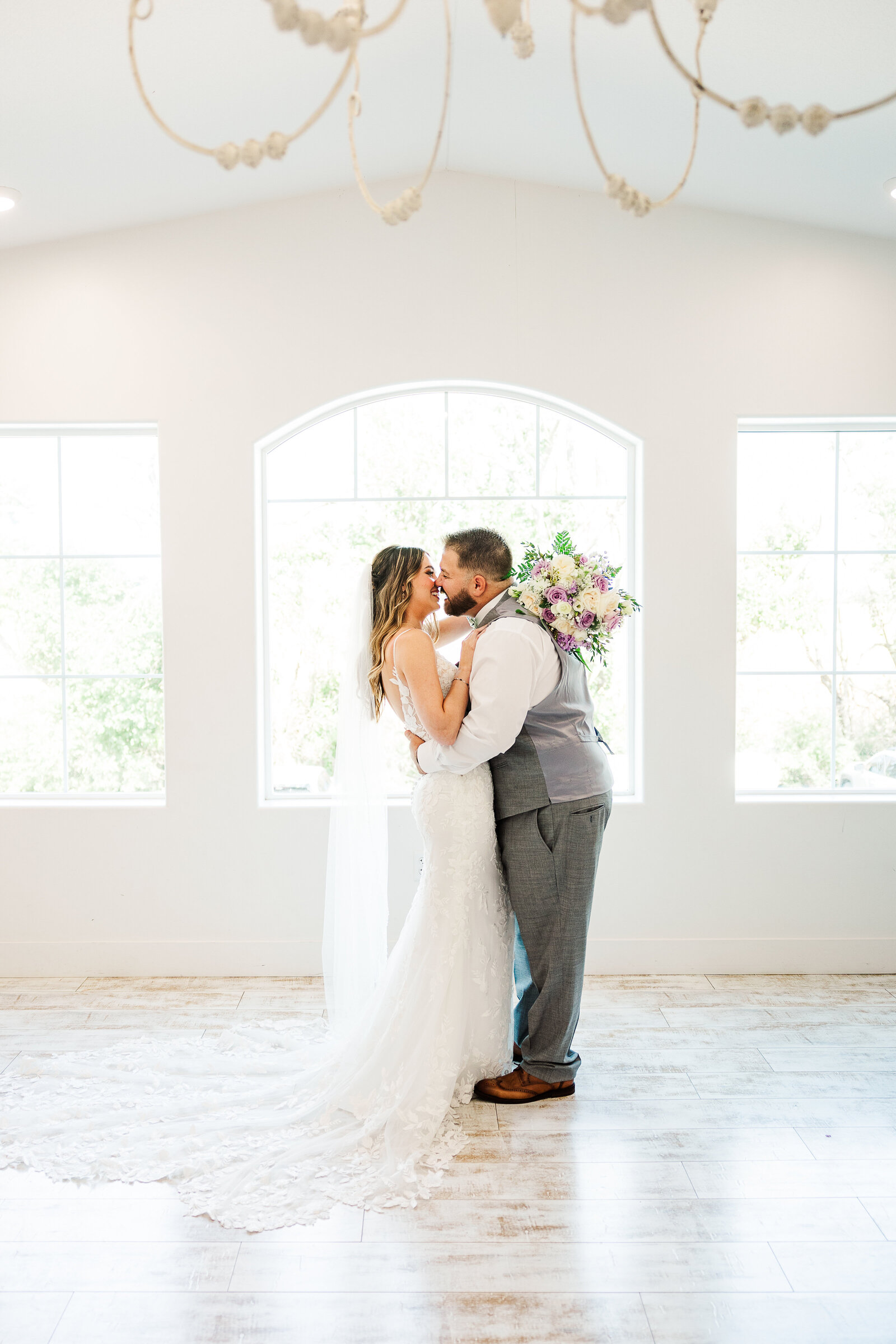 jeanizecilliersphotograph-BRIDE+GROOMPORTRAITS-19