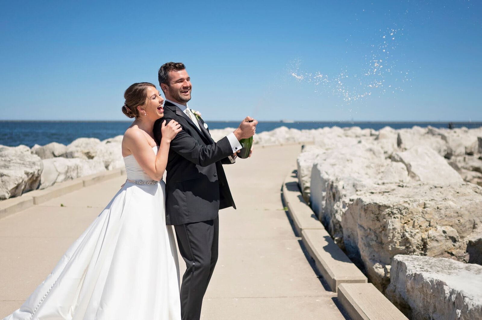 -542-Oshkosh-Wedding-Photographer