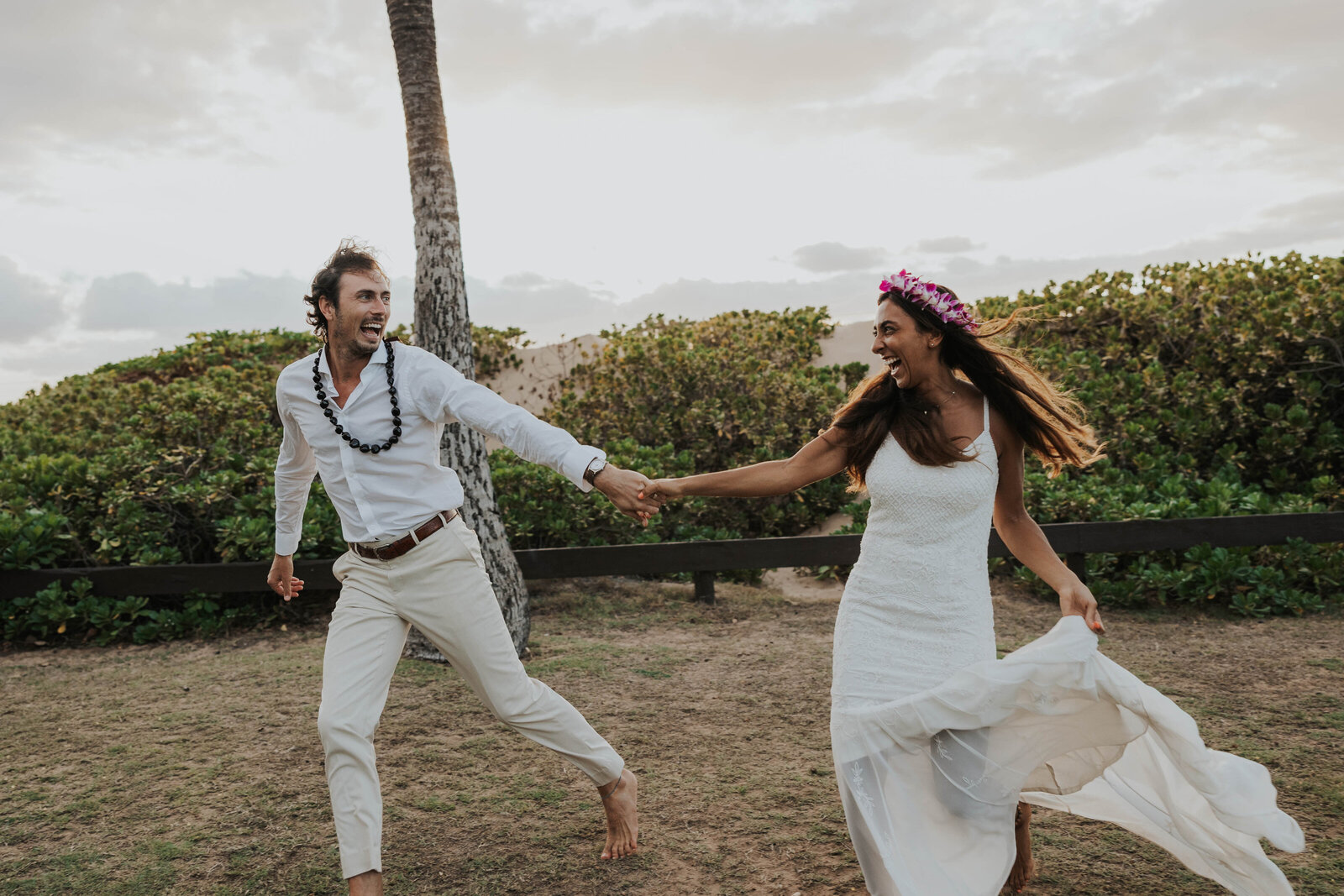 Hawaii Wedding Photographer