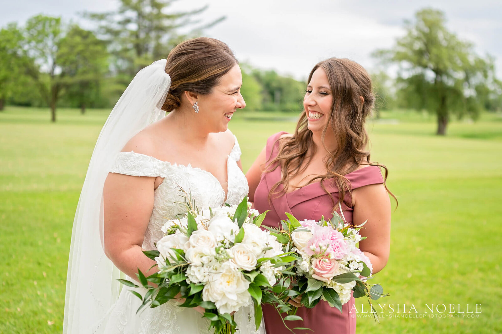 Wedding-at-River-Club-of-Mequon-209