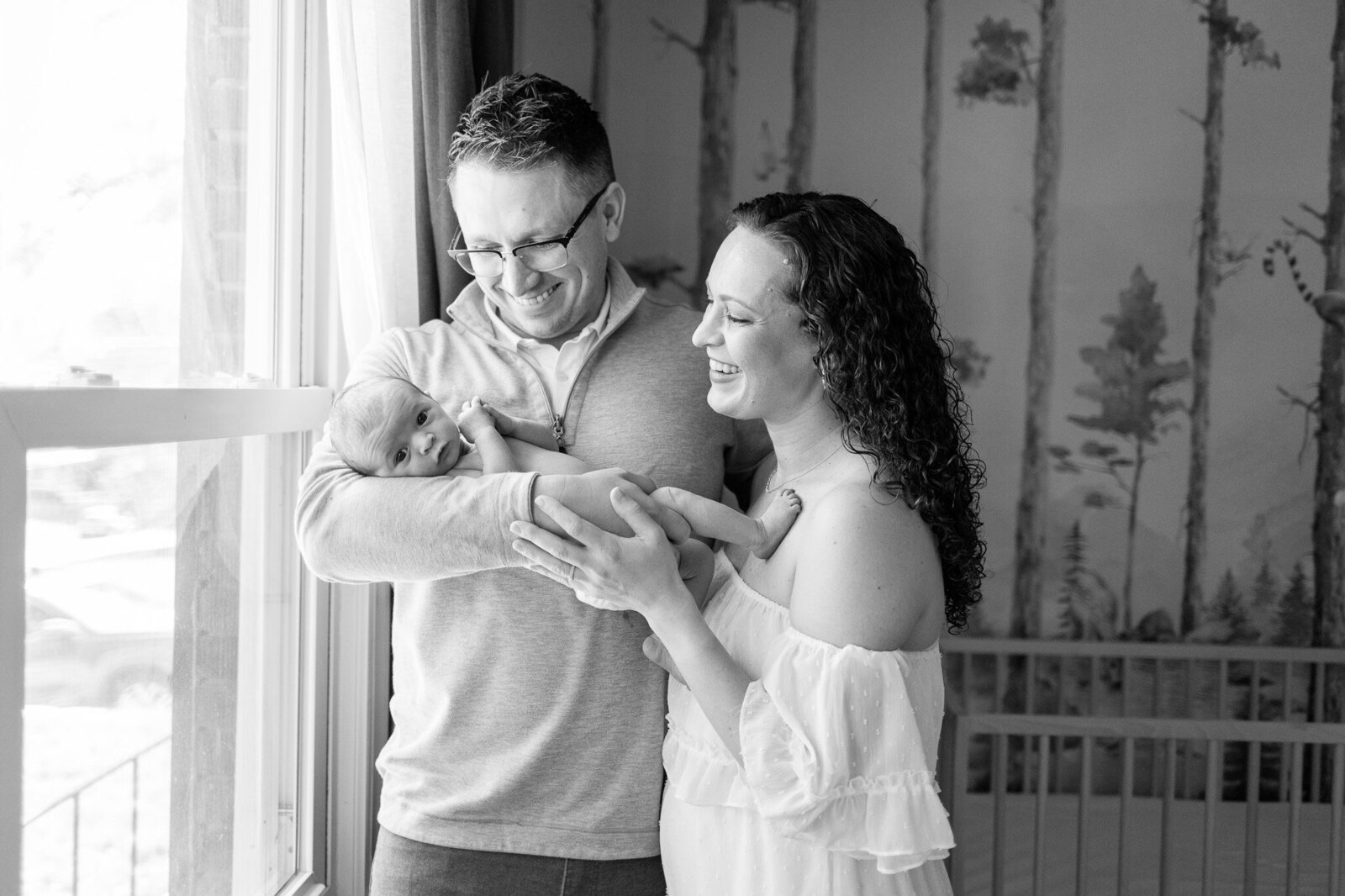 newborn-photography-lifestyle-in-home-charlotte (8)