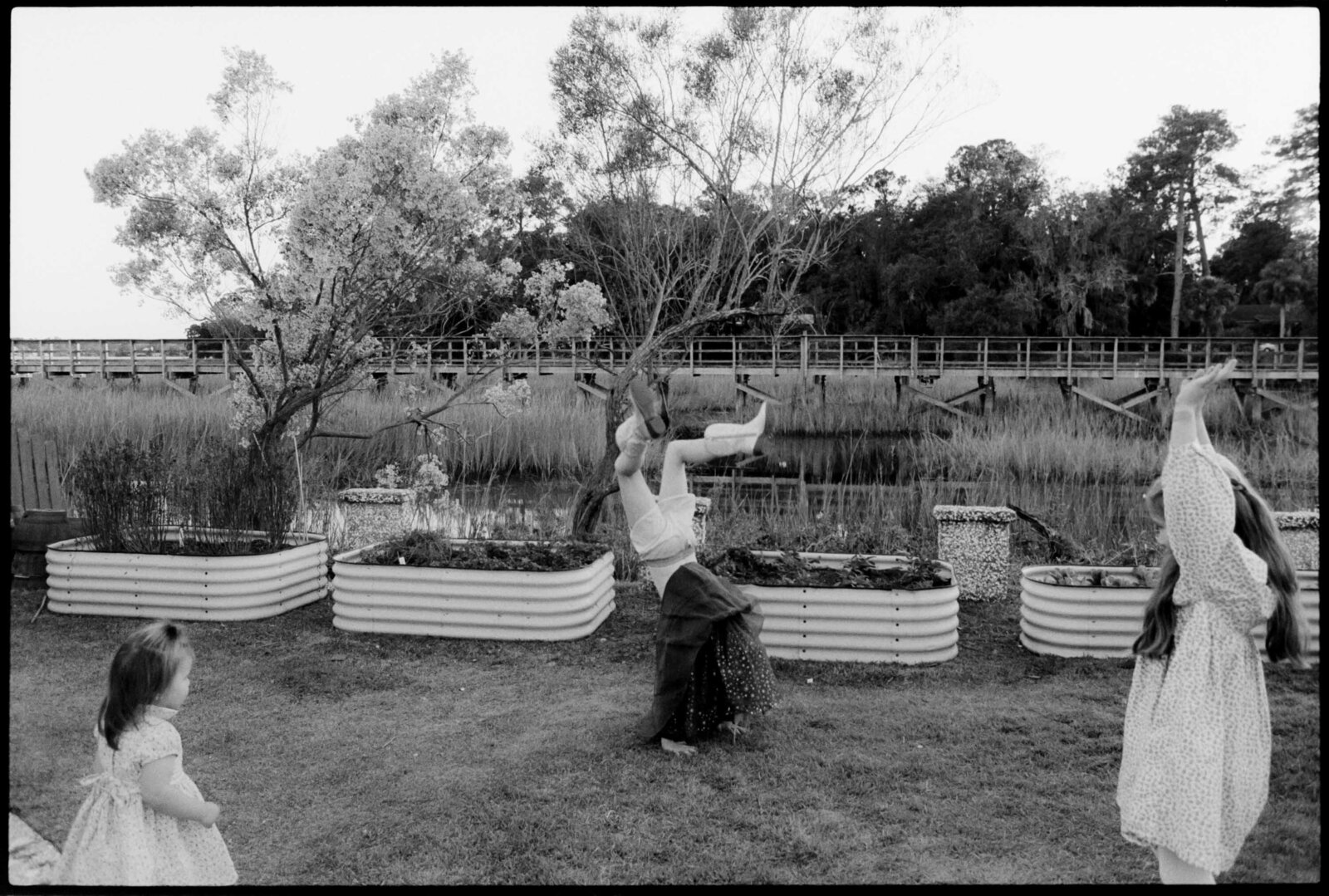 coastal-colorful-wedding-film-photos-jess-buckley-51