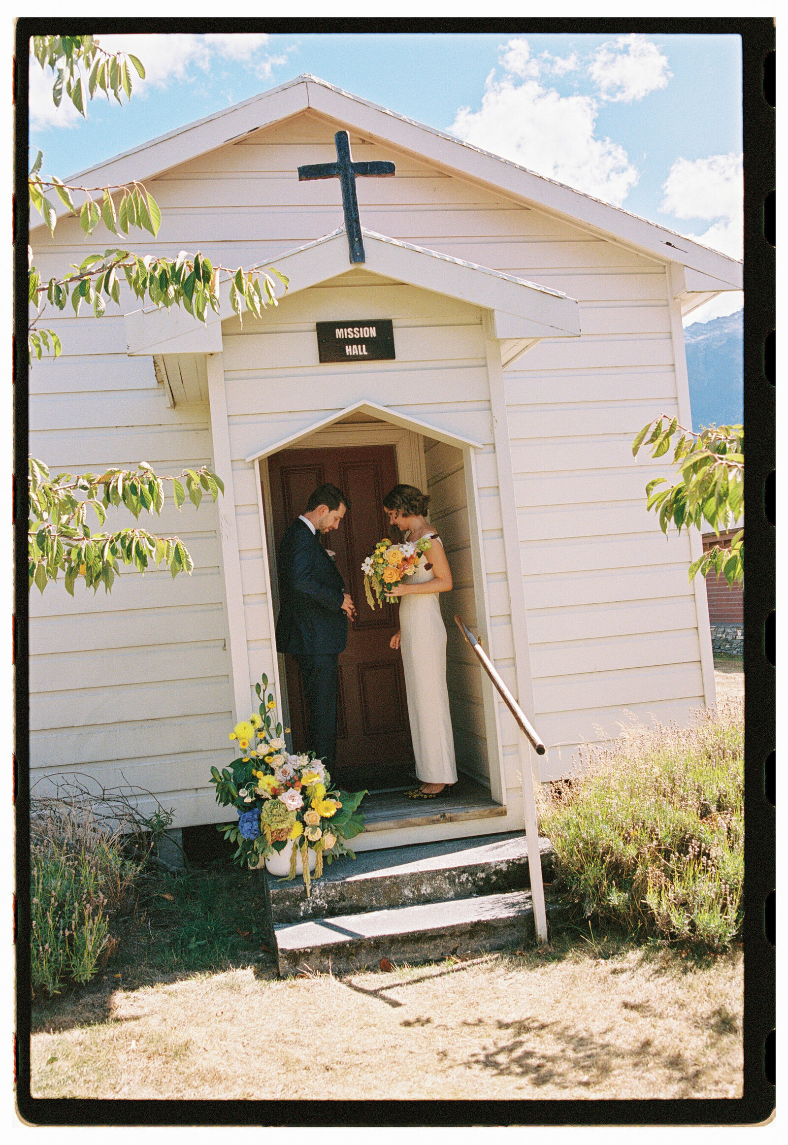 Glenorchy-Elopement-Zara-Staples-Film-Photographer-121