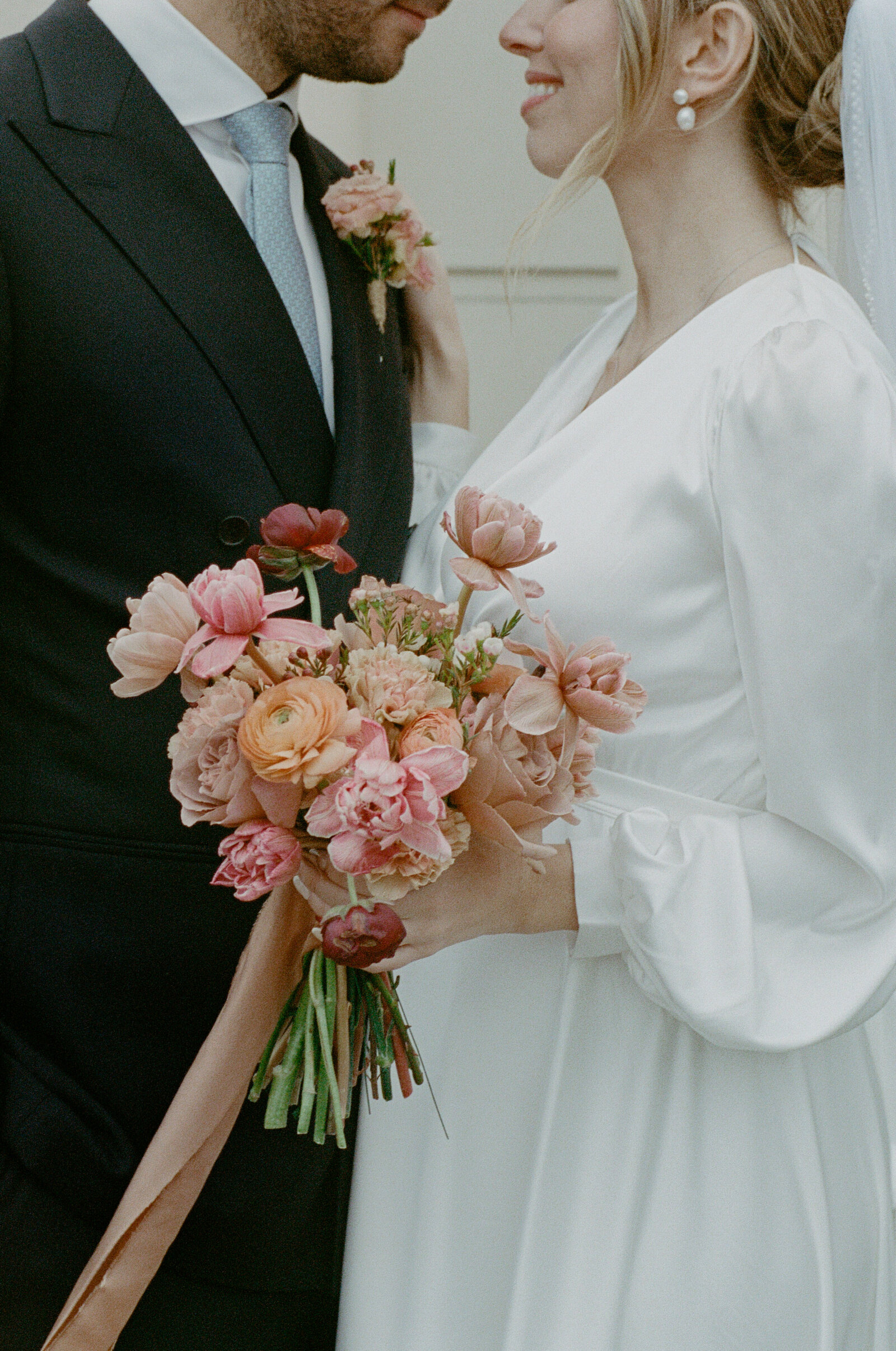 editorial wedding photographer london--559
