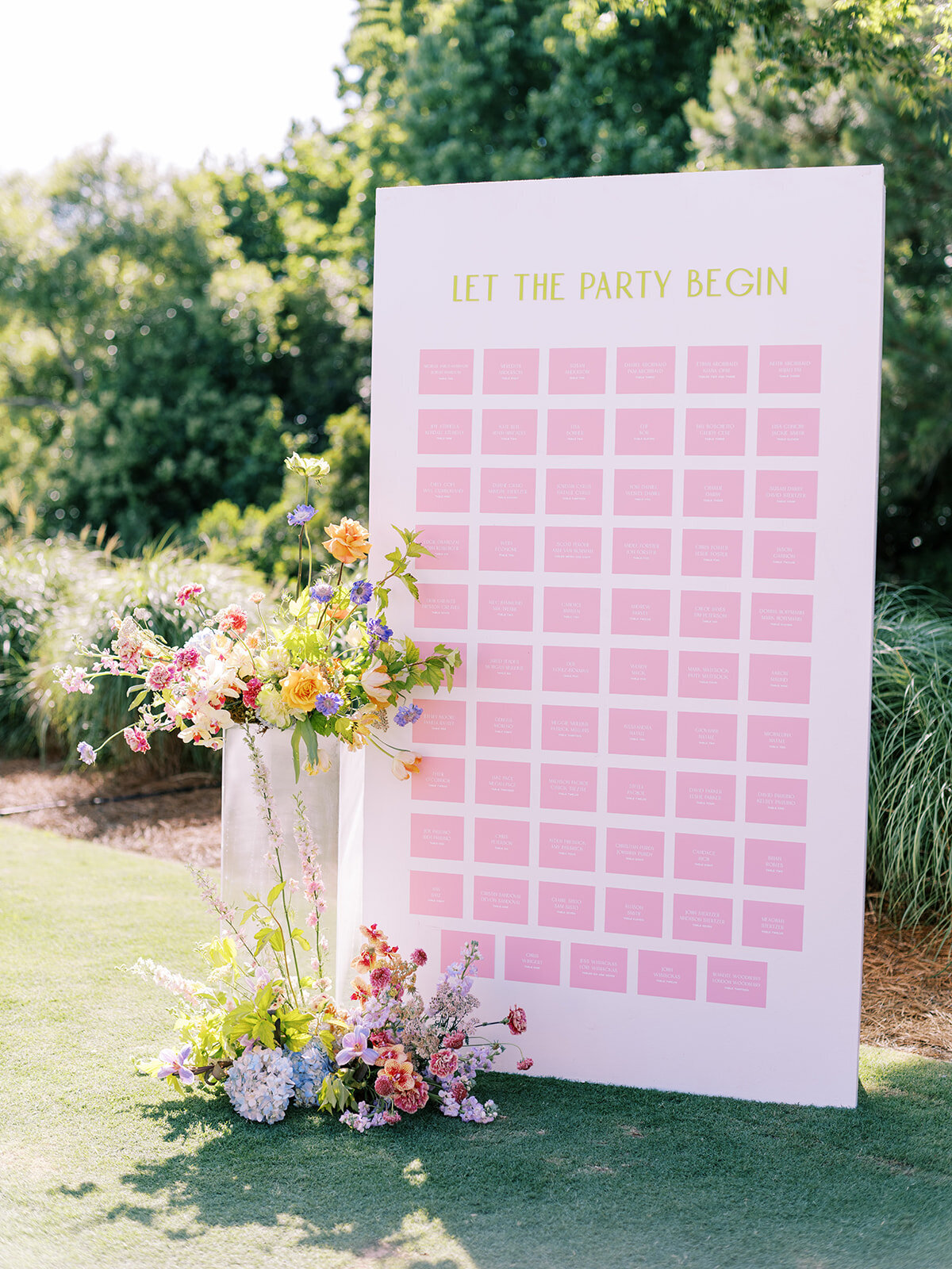 pink-and-green-seating-chart