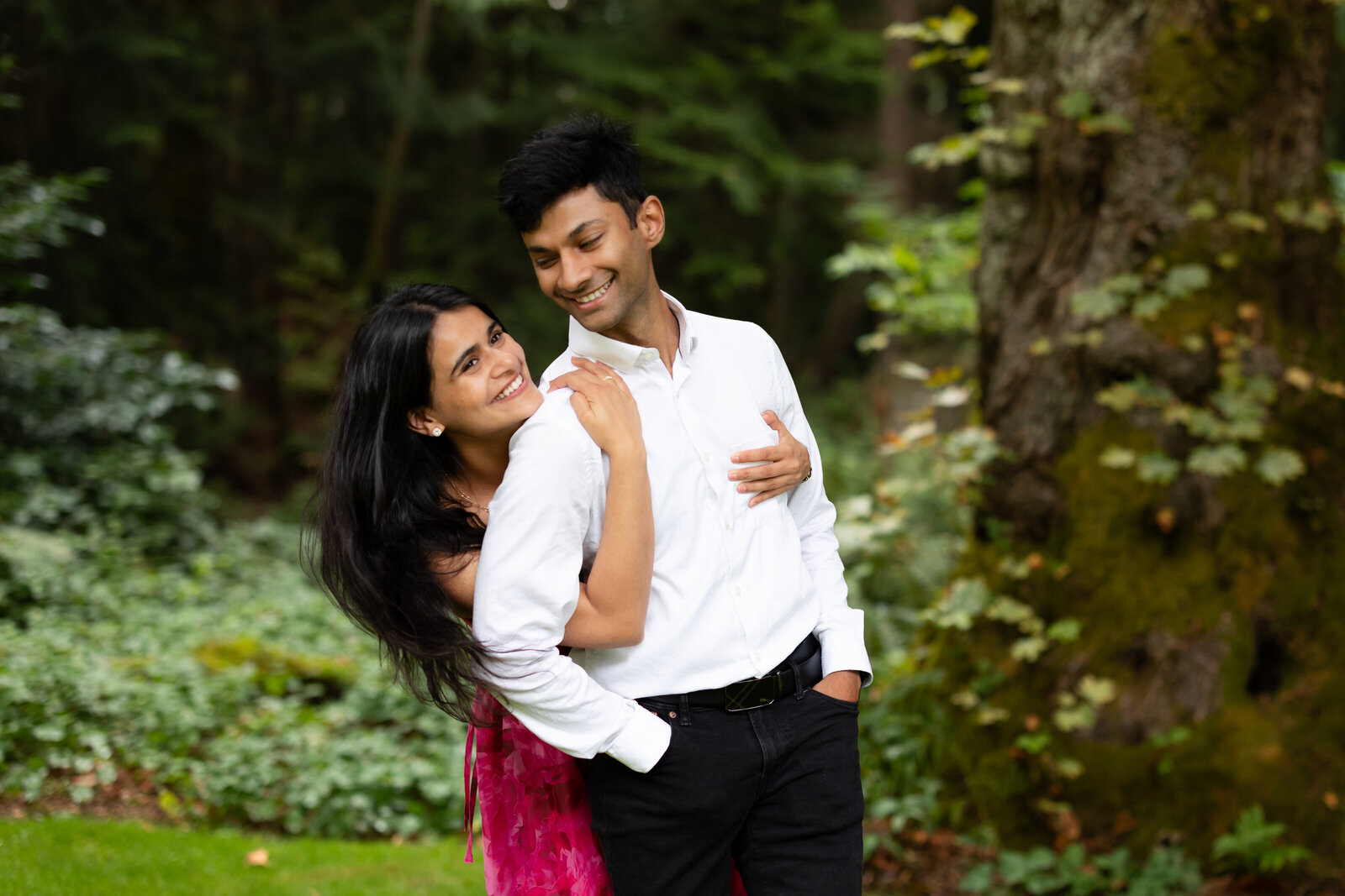 engagement photos in bainbridge island