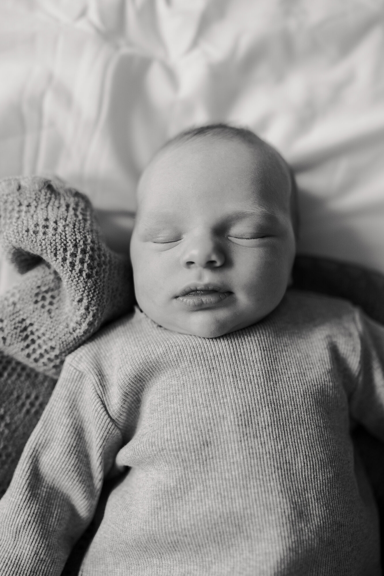 meike molenaar fotografie newborn aan het slapen