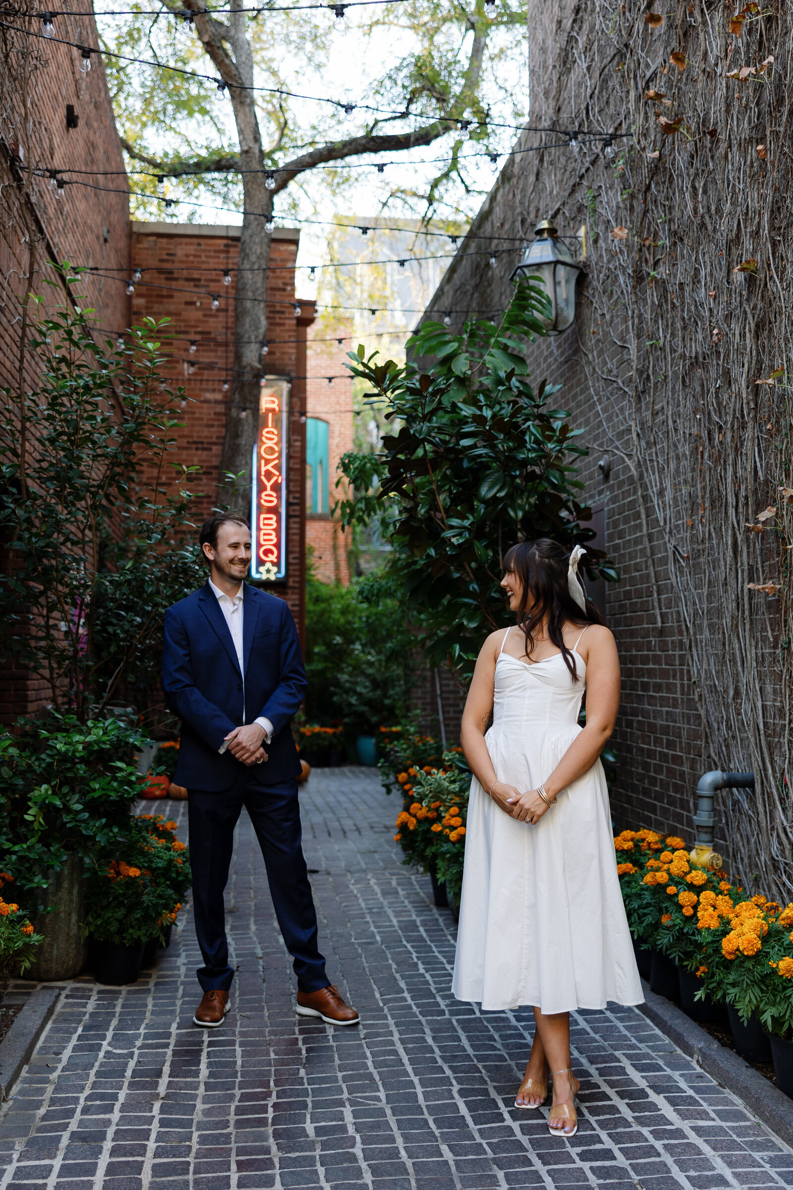 downtowndallasengagementphotos_stillsbytrinity-44