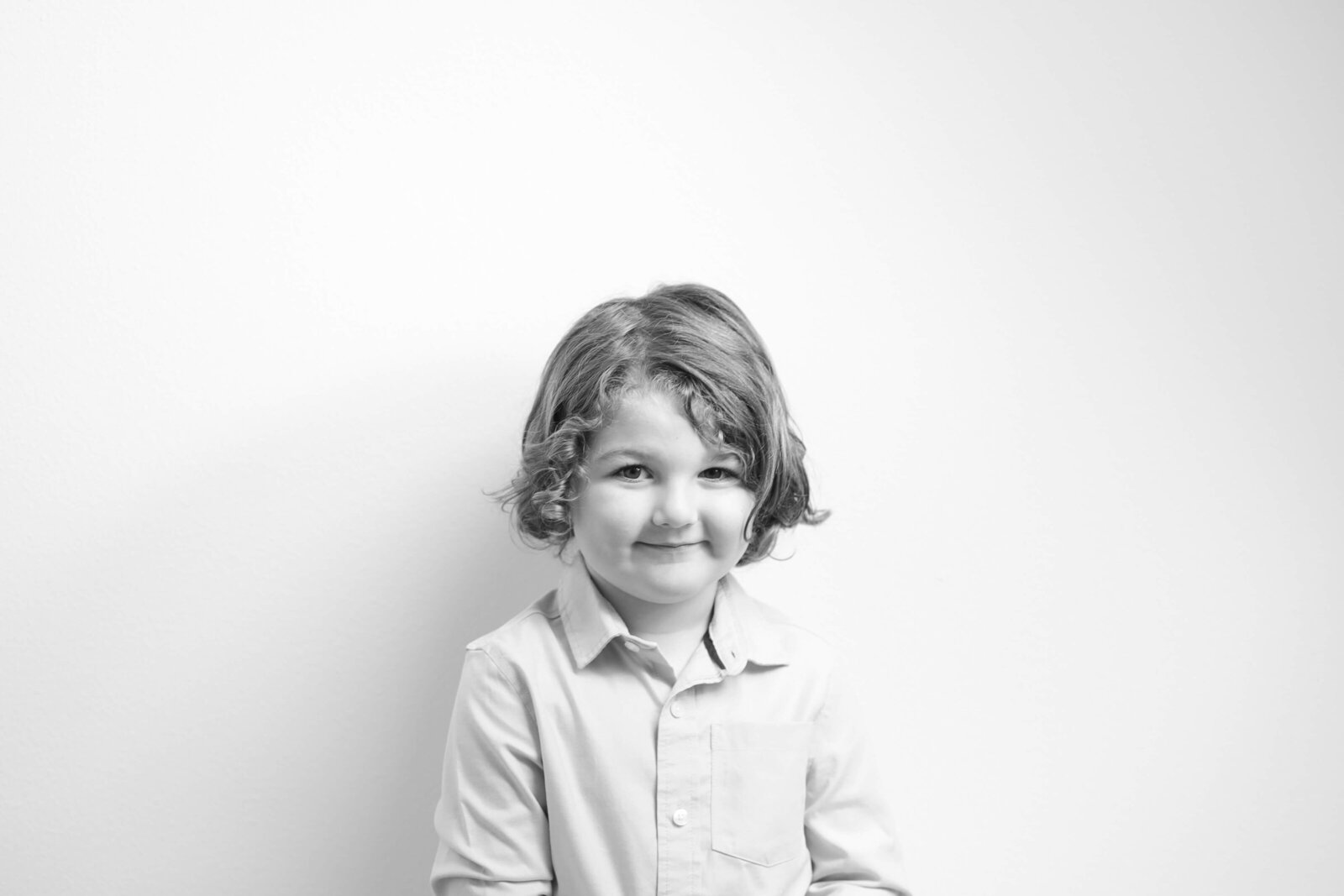 black-and-white-kid-studio-portraits-fort-worth-sibling-photography-13