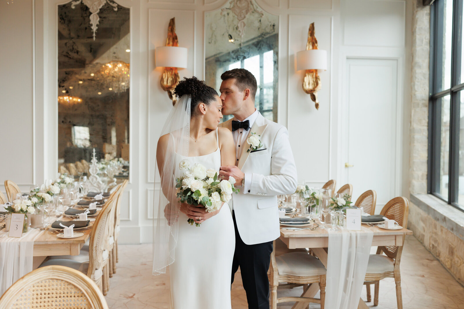 elora-mill-wedding-photographer