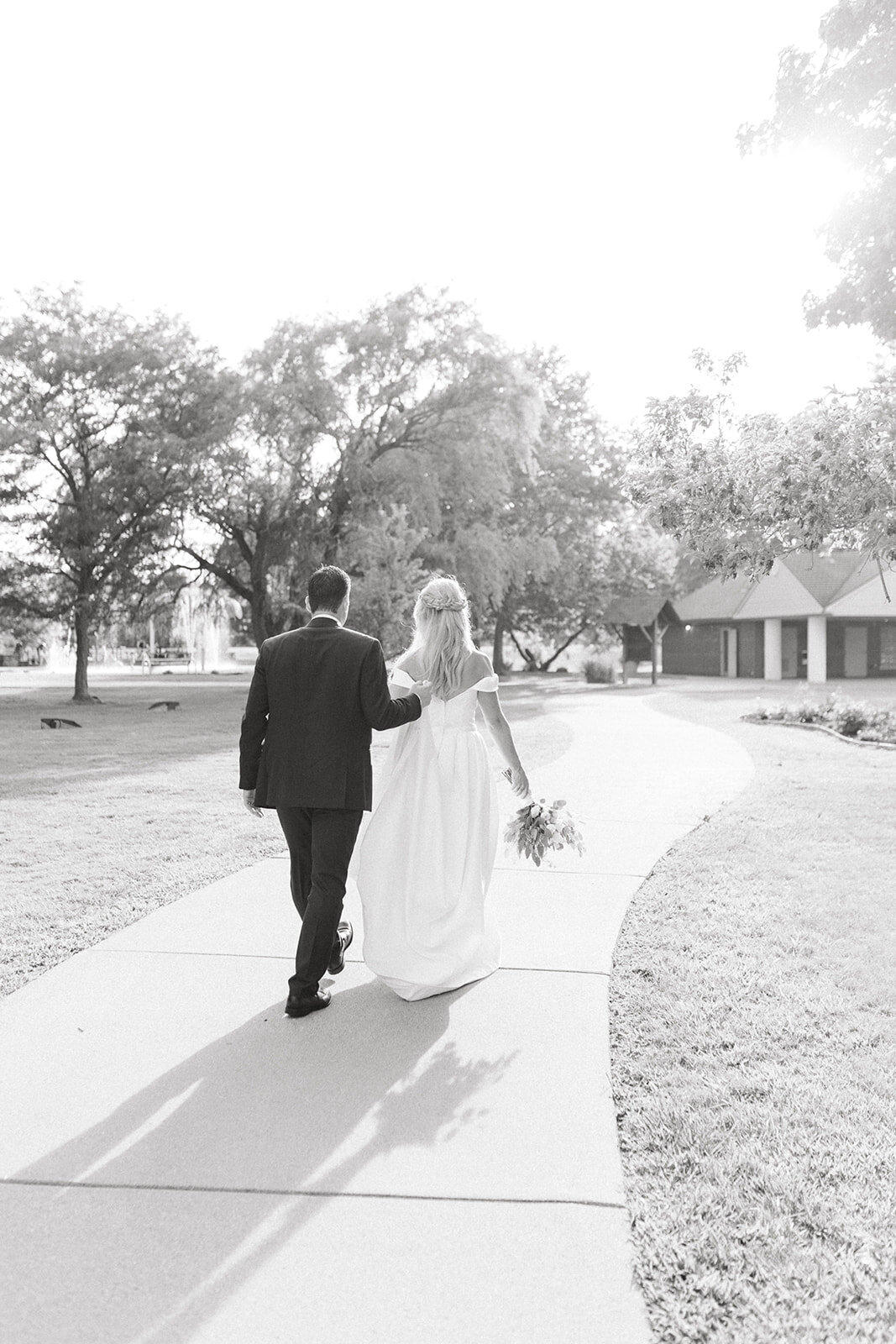 grosse point michigan backyard wedding photographer_0055-Copy1