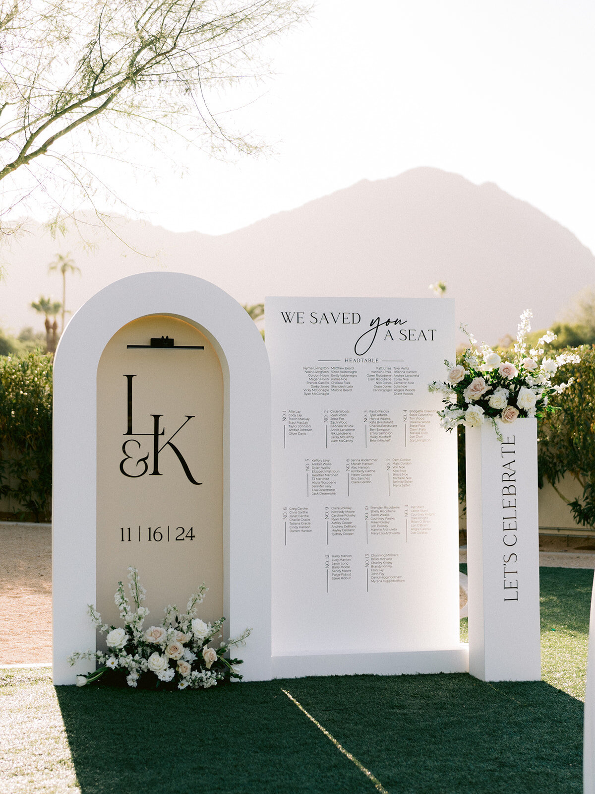 custom-escort-board-white-cream-tempe-florist