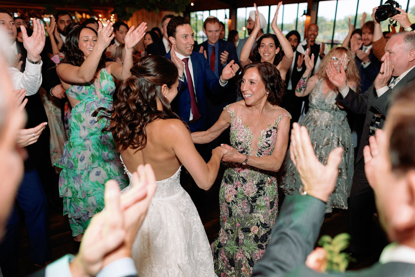 red-maple-vineyard-wedding-hudson-valley-552