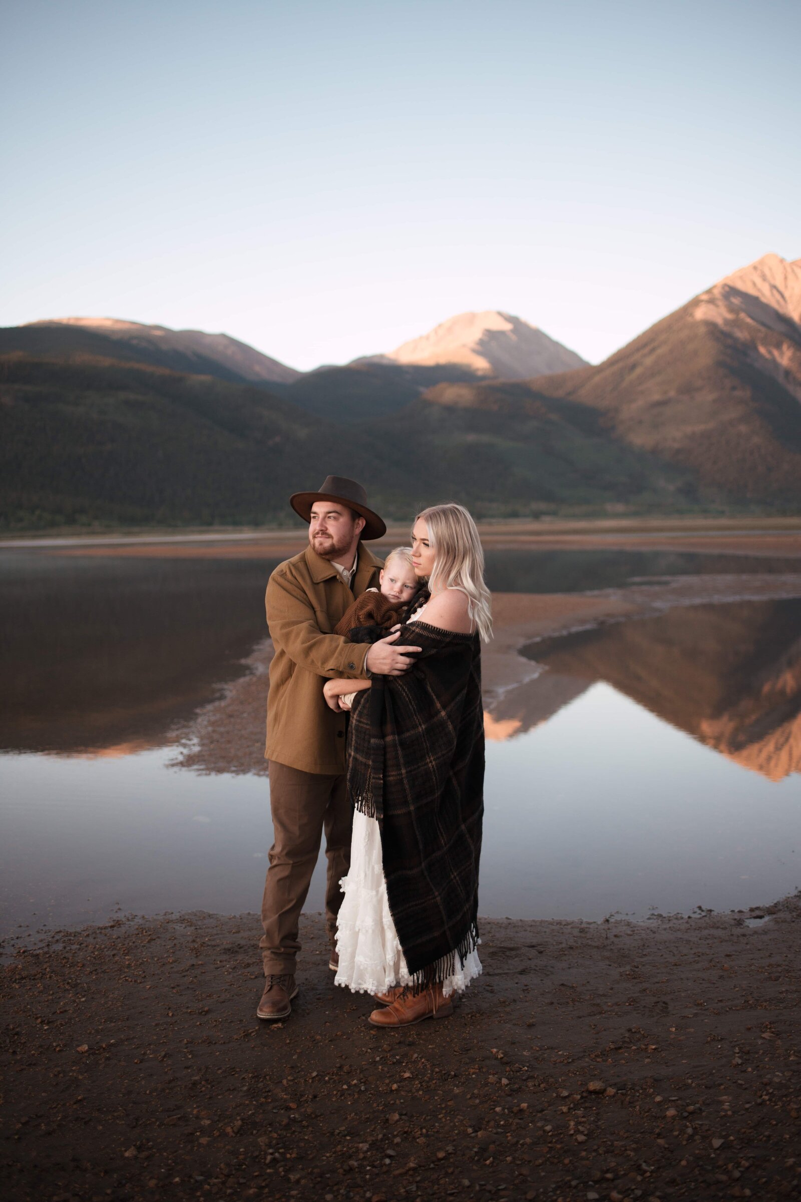 Virginiaelopementphotographer-KristenVann-COLORADO-2544