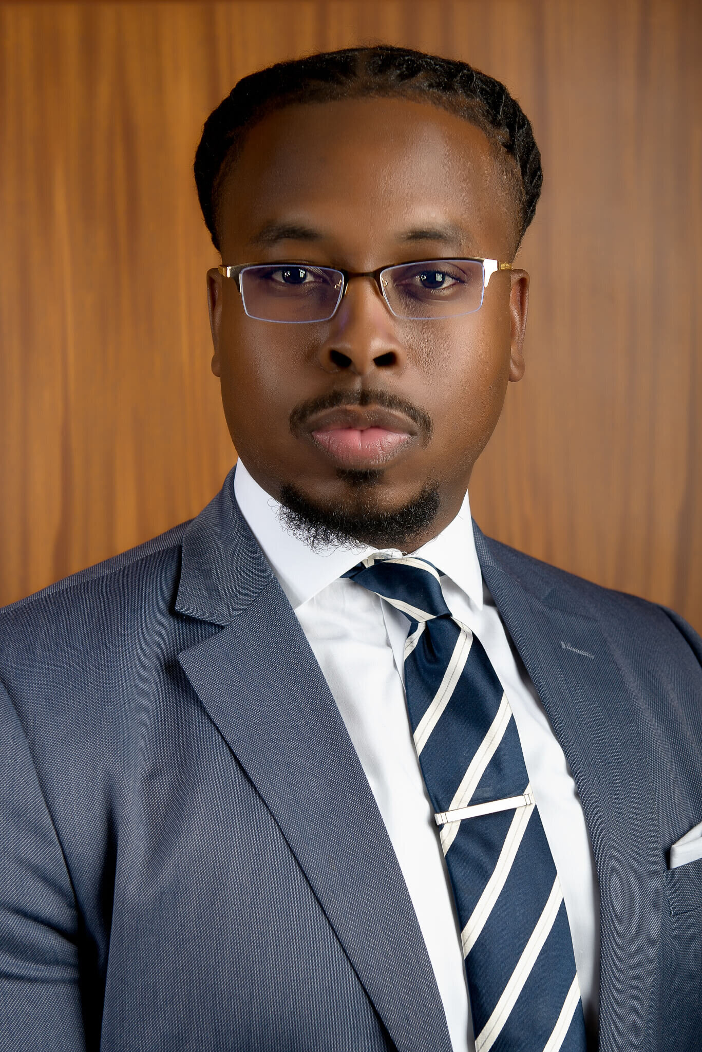professional-headshots-near-me- (7)