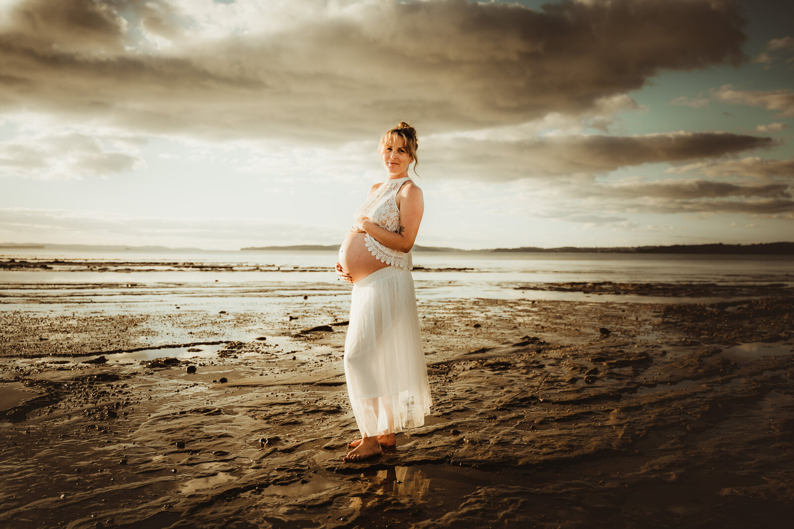 MountMaunganui-photographer-maternity-beach-5-2
